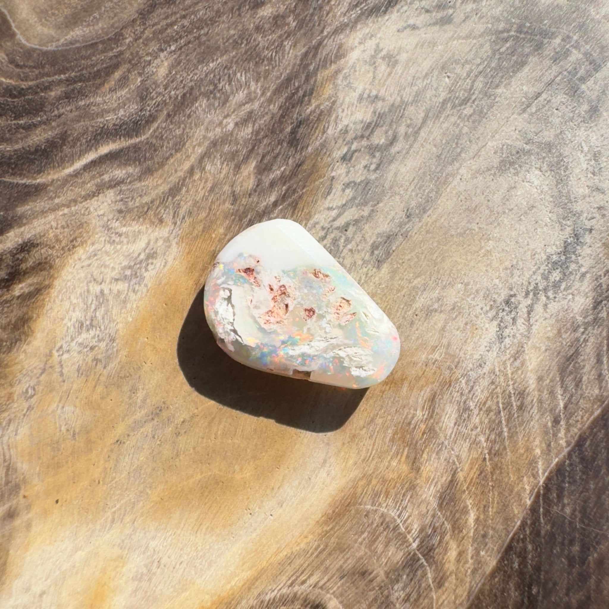 1.1ct Hand - cut Solid Lightning Ridge Opal