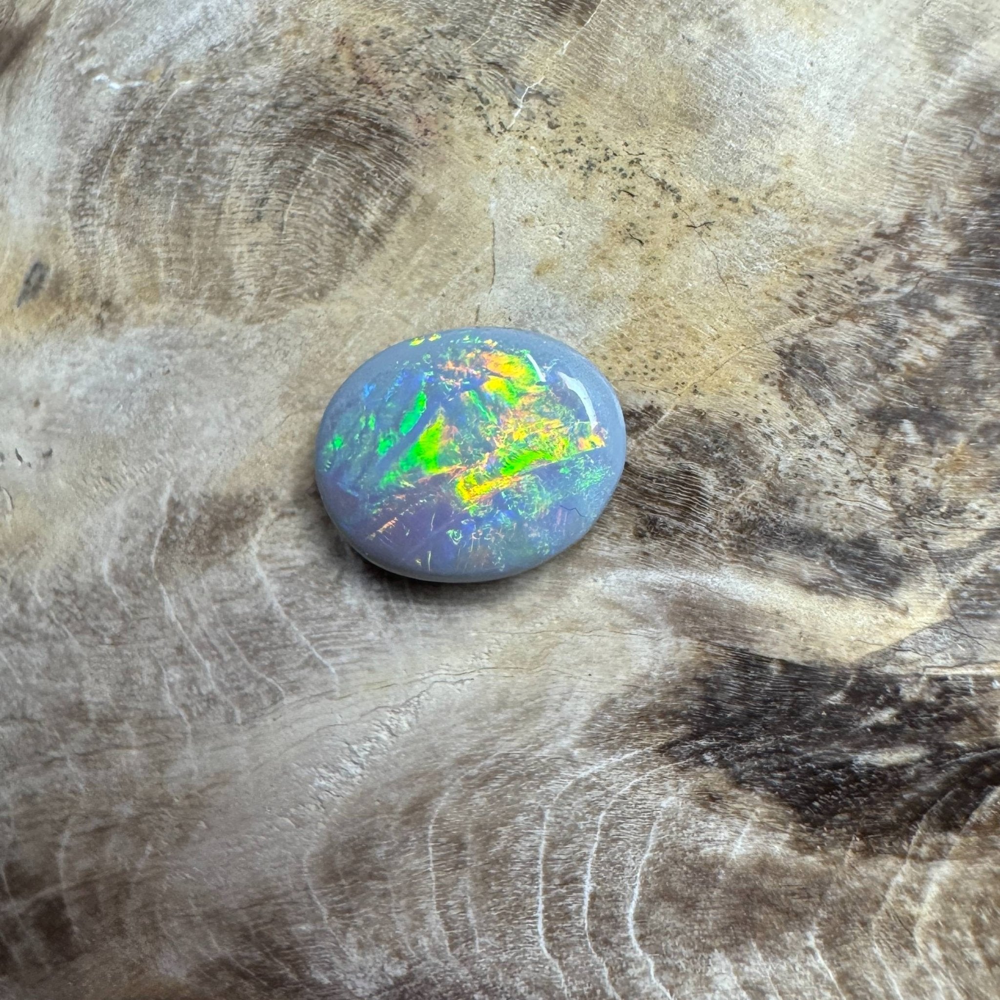 1.1ct Hand - cut Solid Lightning Ridge Opal