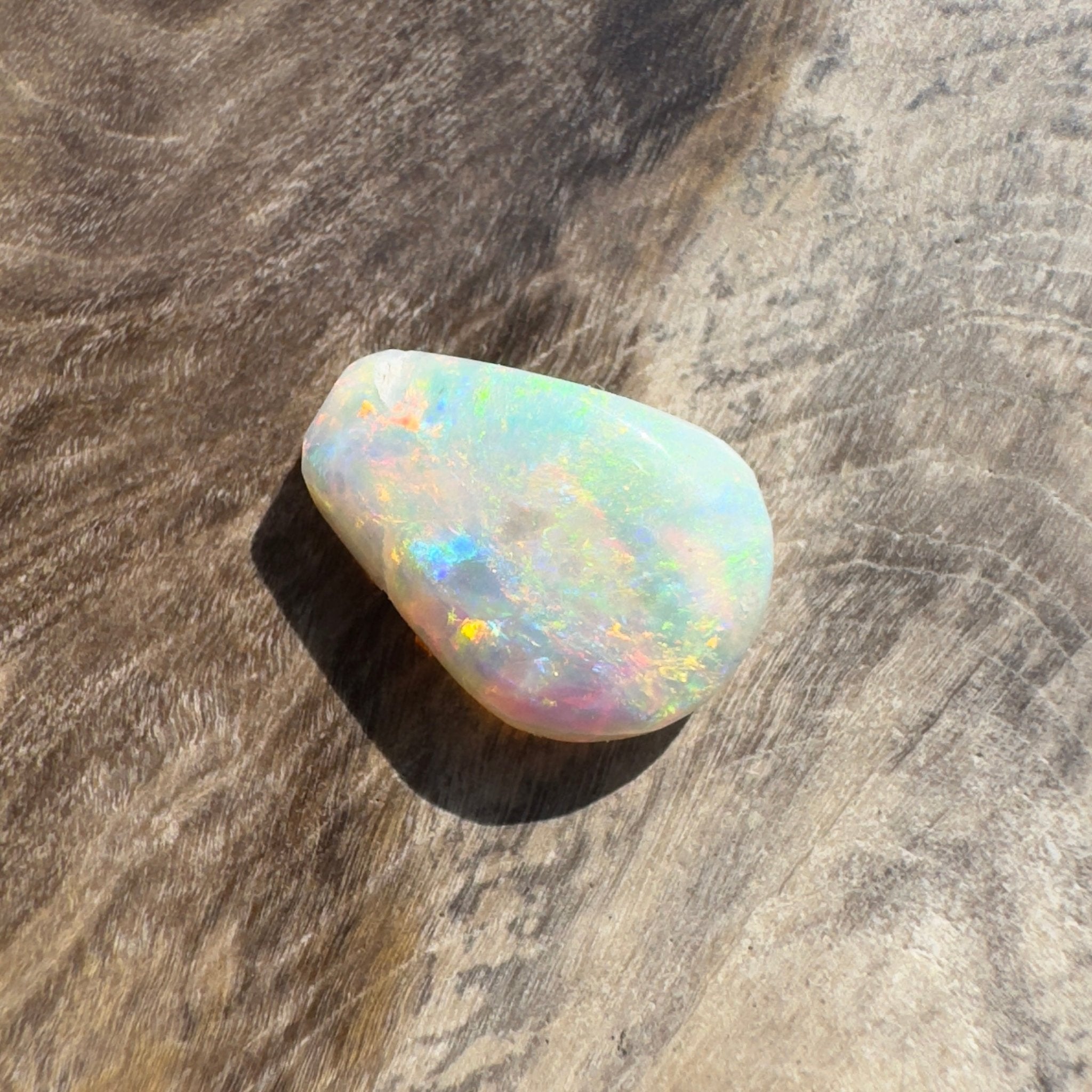 1.1ct Hand - cut Solid Lightning Ridge Opal