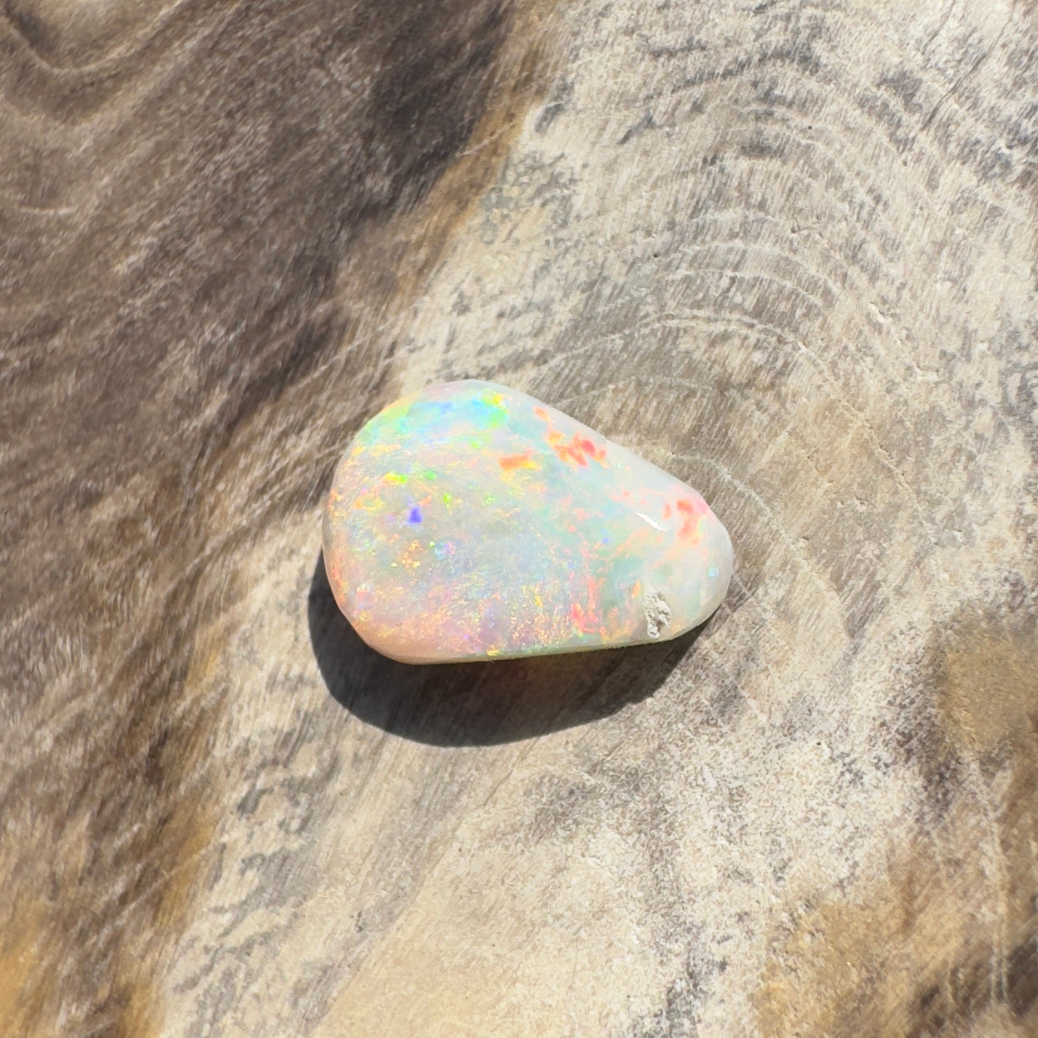 1.1ct Hand - cut Solid Lightning Ridge Opal