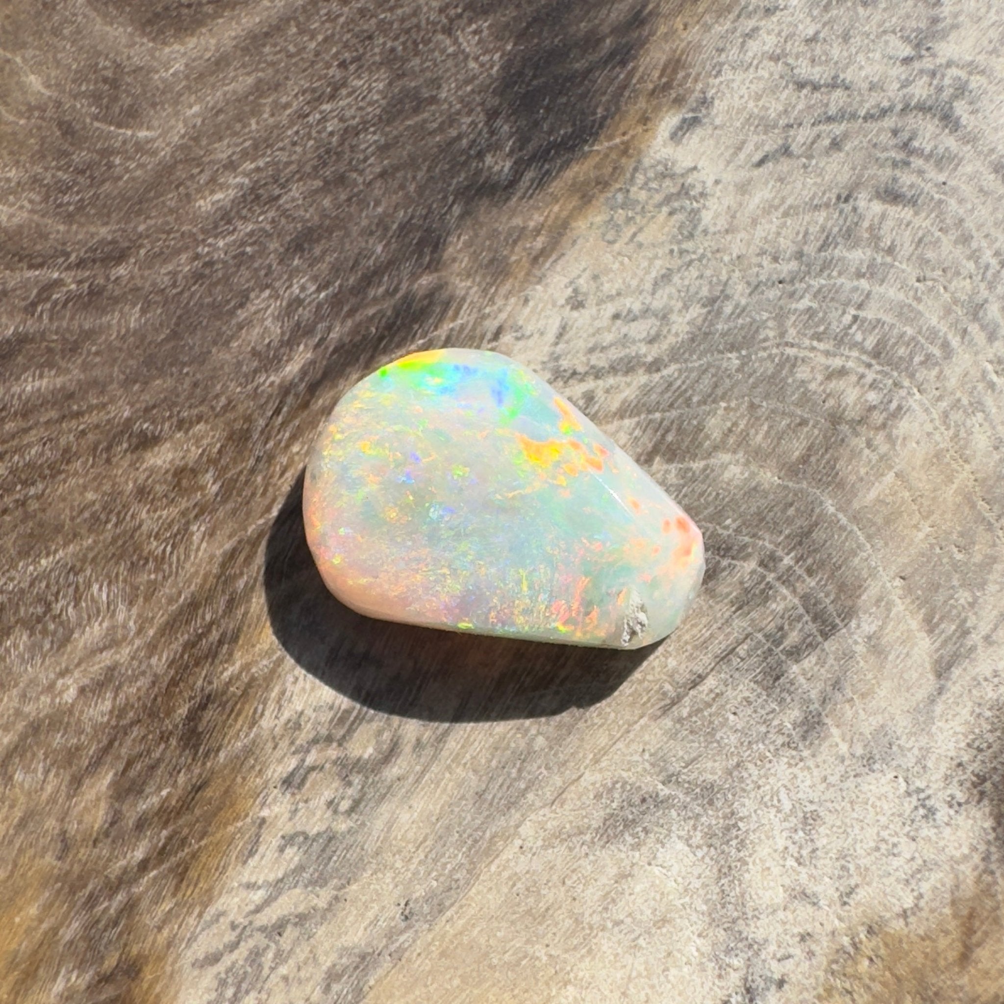 1.1ct Hand - cut Solid Lightning Ridge Opal