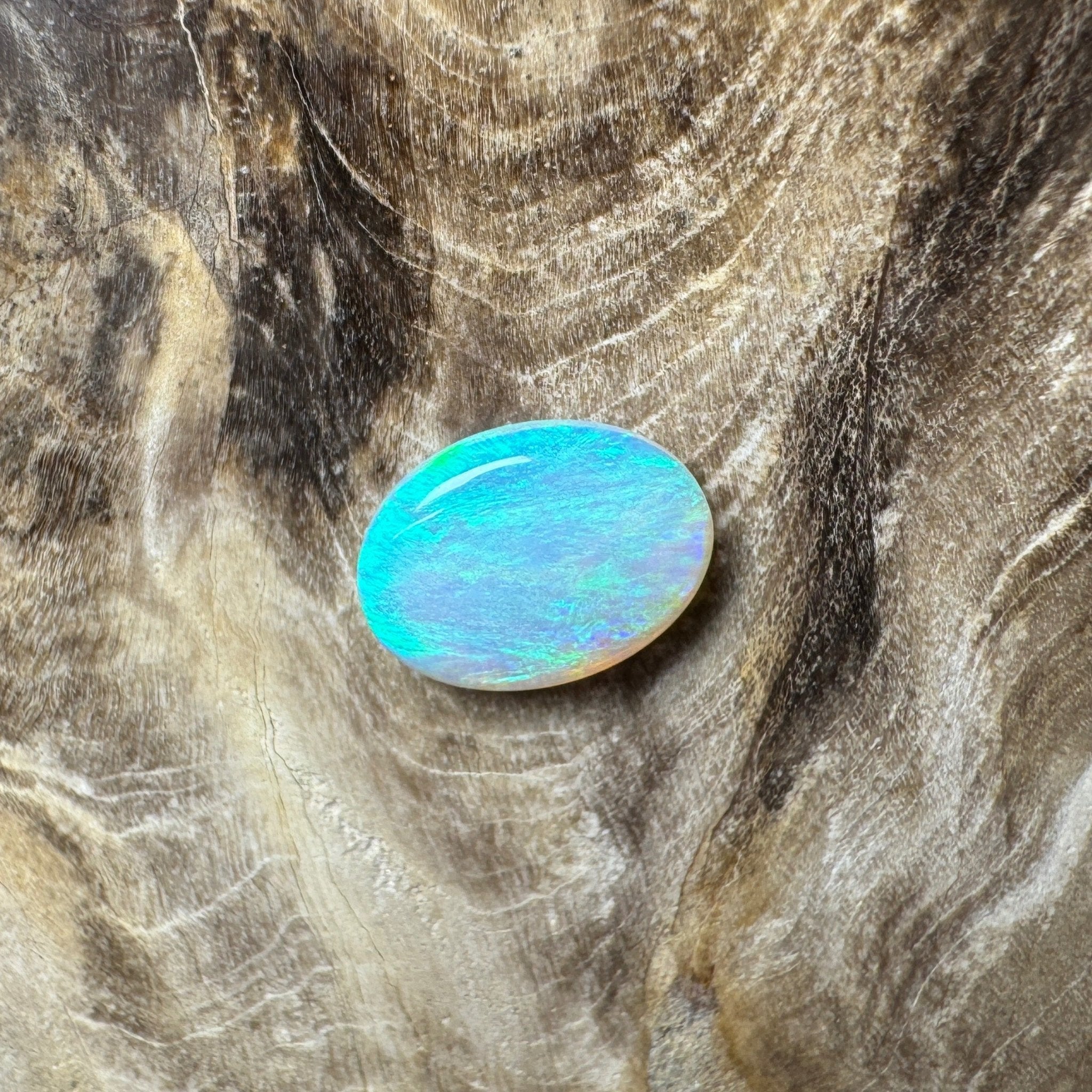1.1ct Hand - cut Solid Lightning Ridge Opal
