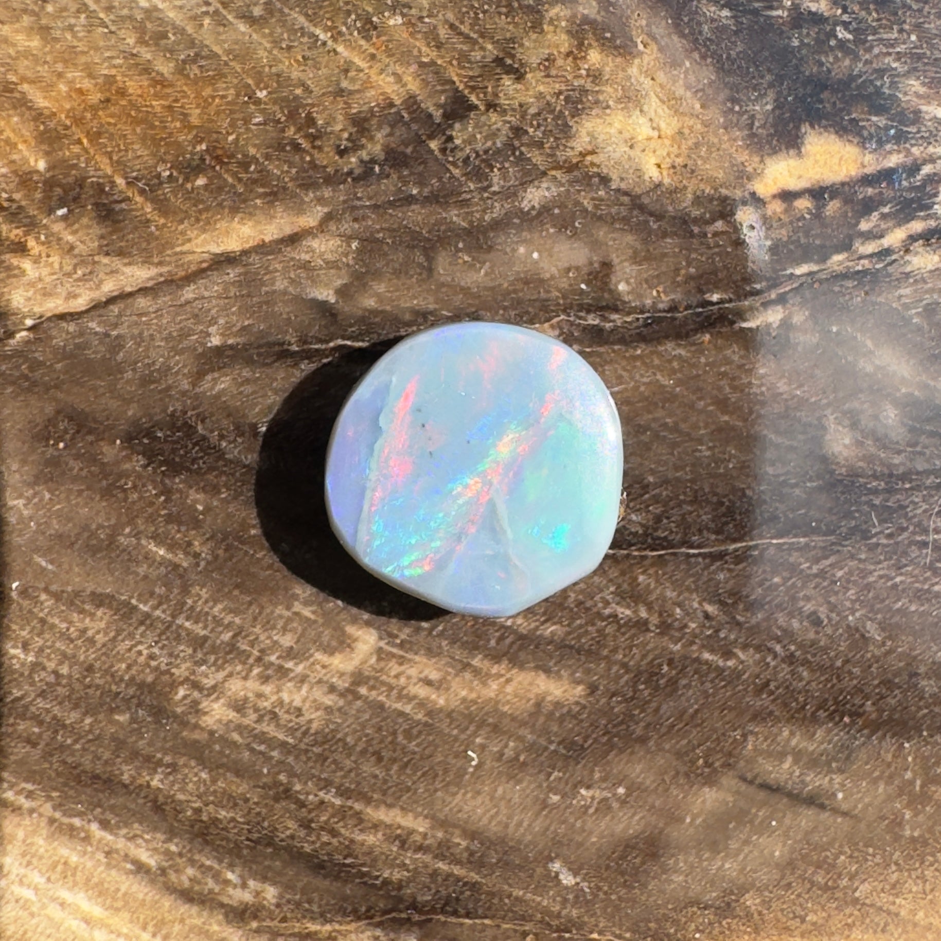 1.1ct Hand - cut Solid Lightning Ridge Opal