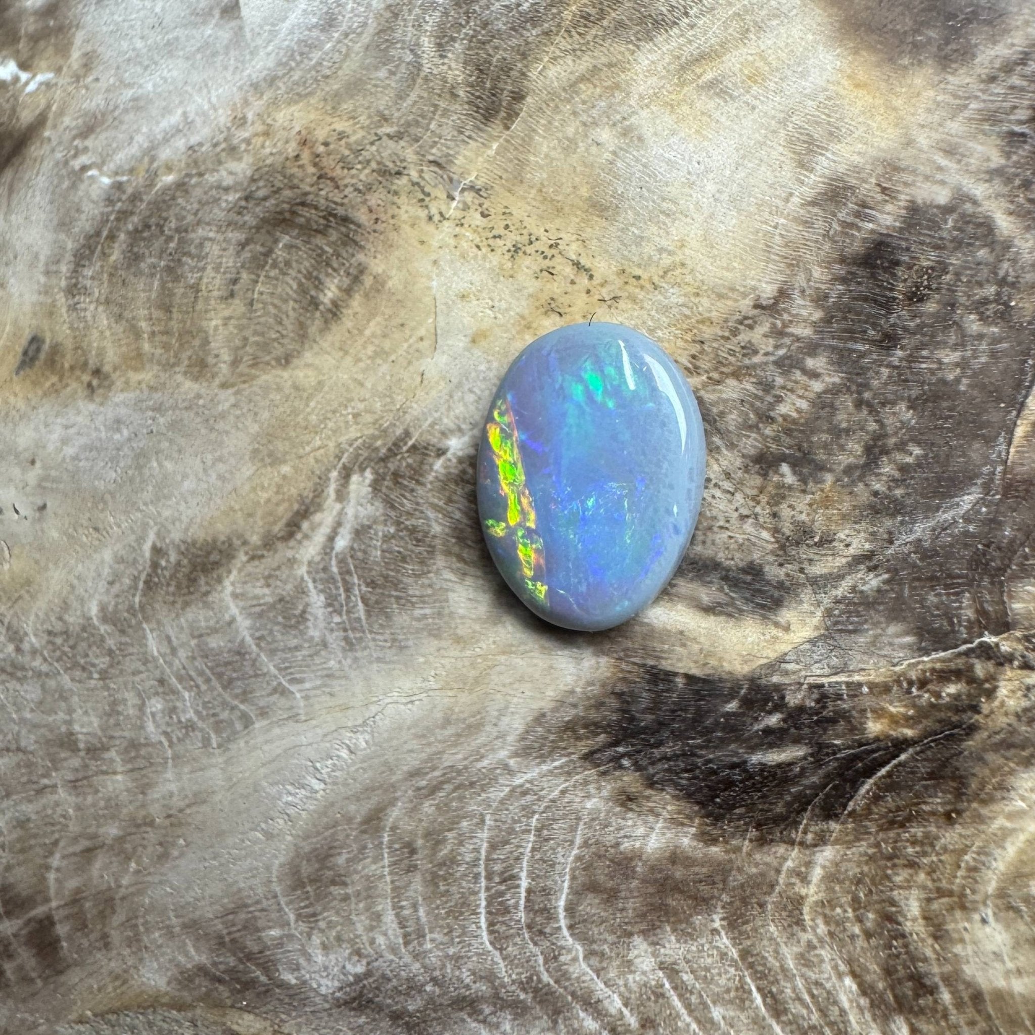 1.1ct Hand - cut Solid Lightning Ridge Opal