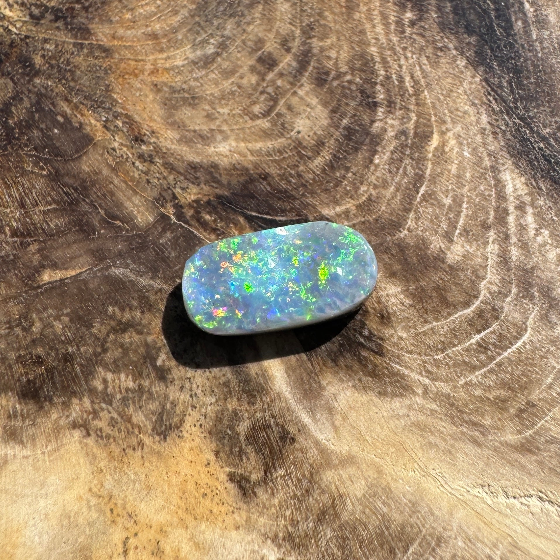 1.1ct Hand - cut Solid Lightning Ridge Semi Black Opal