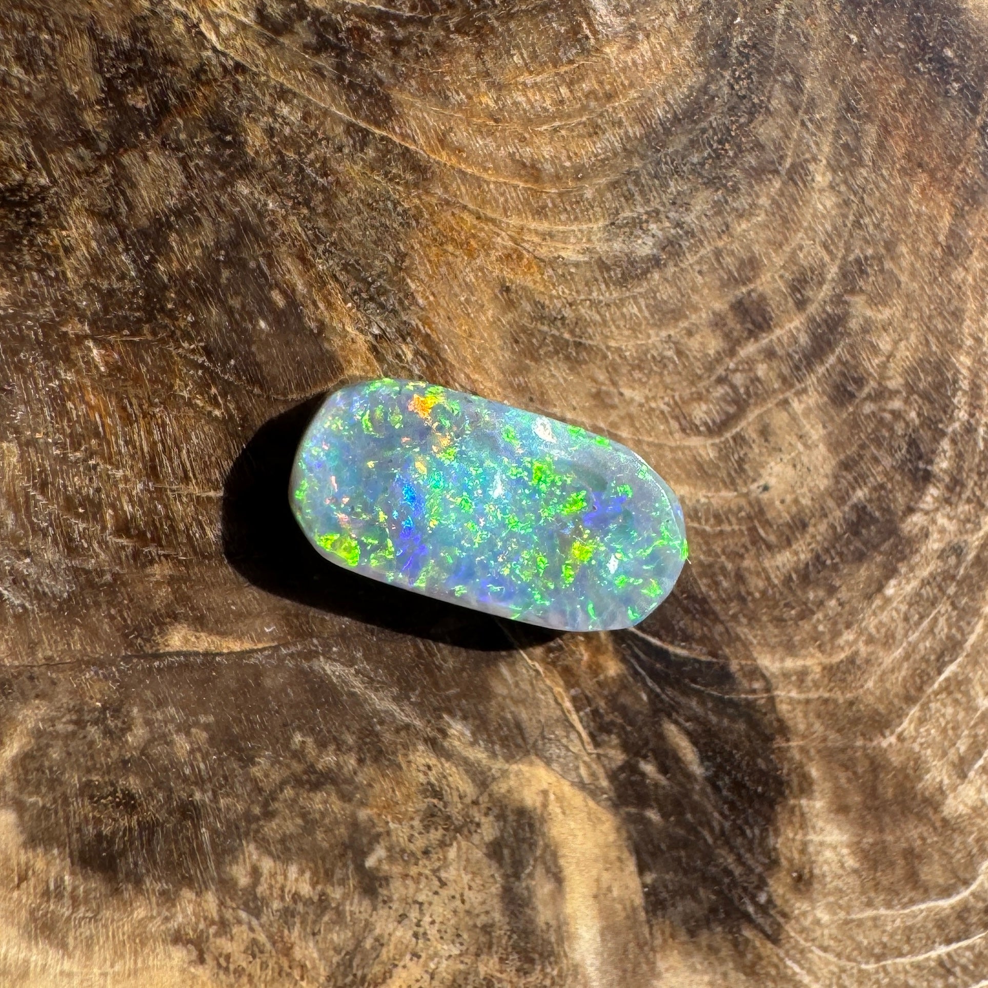 1.1ct Hand - cut Solid Lightning Ridge Semi Black Opal