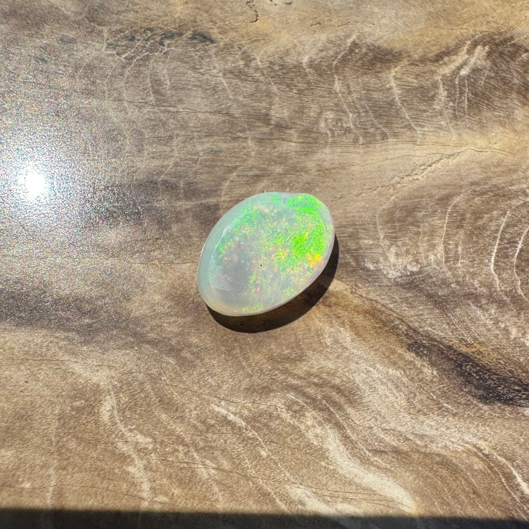 1.2ct Hand - cut Solid Coober Pedy Opal