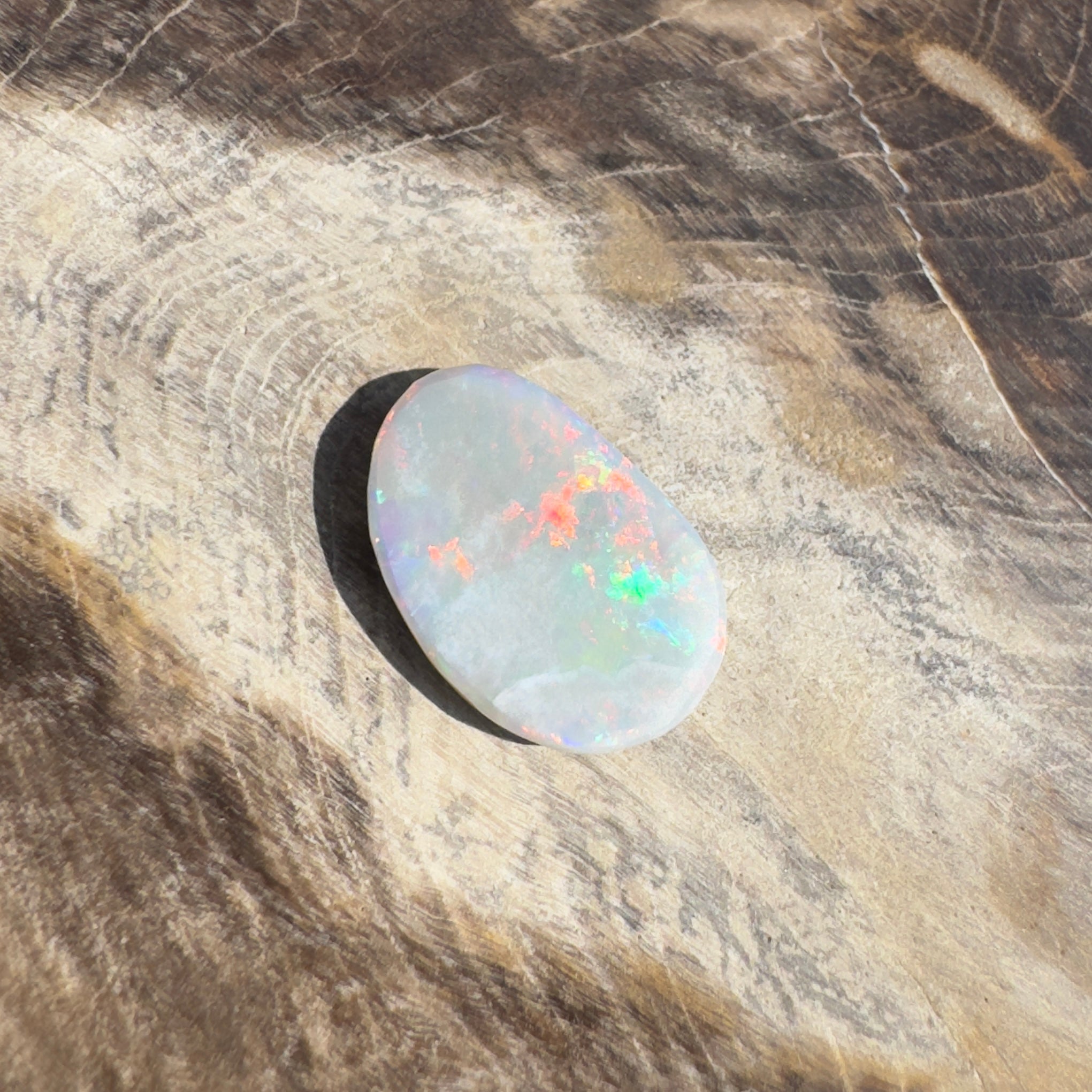1.2ct Hand - cut Solid Lightning Ridge Opal