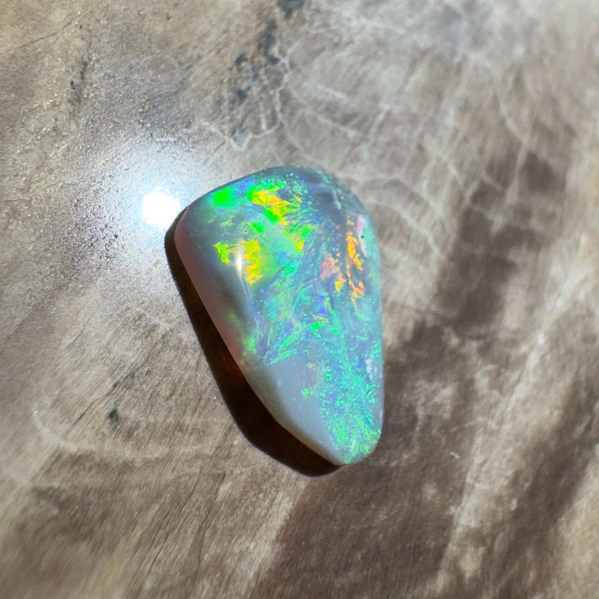 1.2ct Hand - Cut Solid Lightning Ridge Semi Black Opal