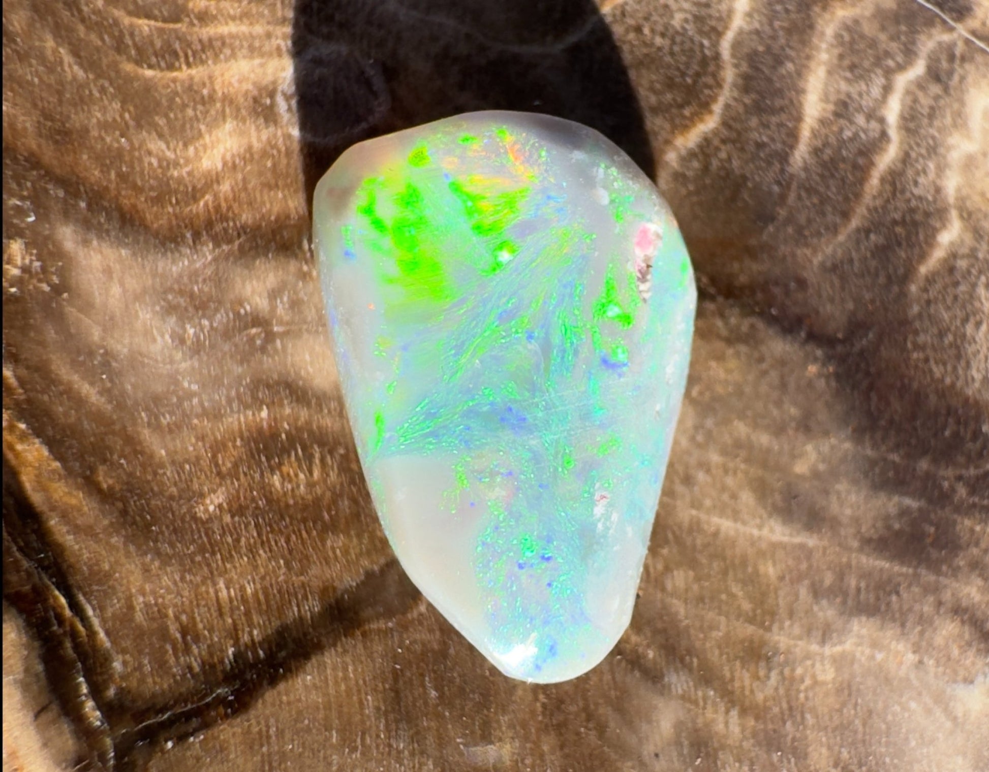 1.2ct Hand - Cut Solid Lightning Ridge Semi Black Opal