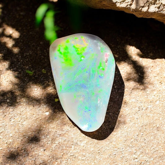 1.2ct Hand - Cut Solid Lightning Ridge Semi Black Opal