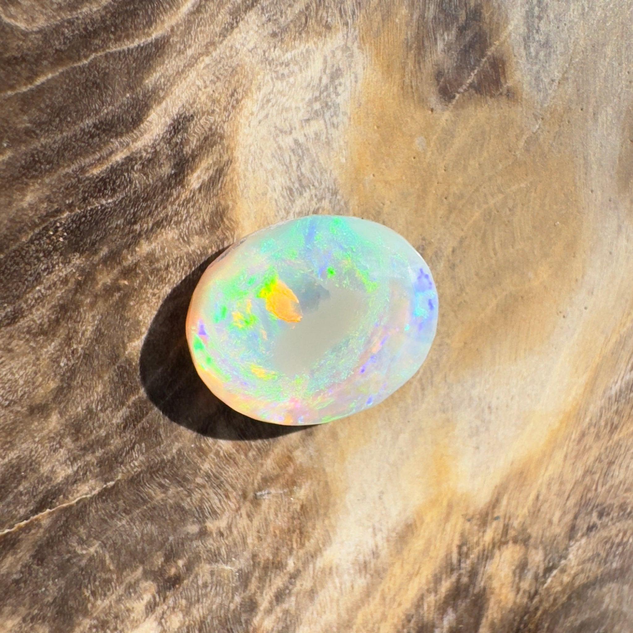 1.3ct Hand - cut Solid Lightning Ridge Opal