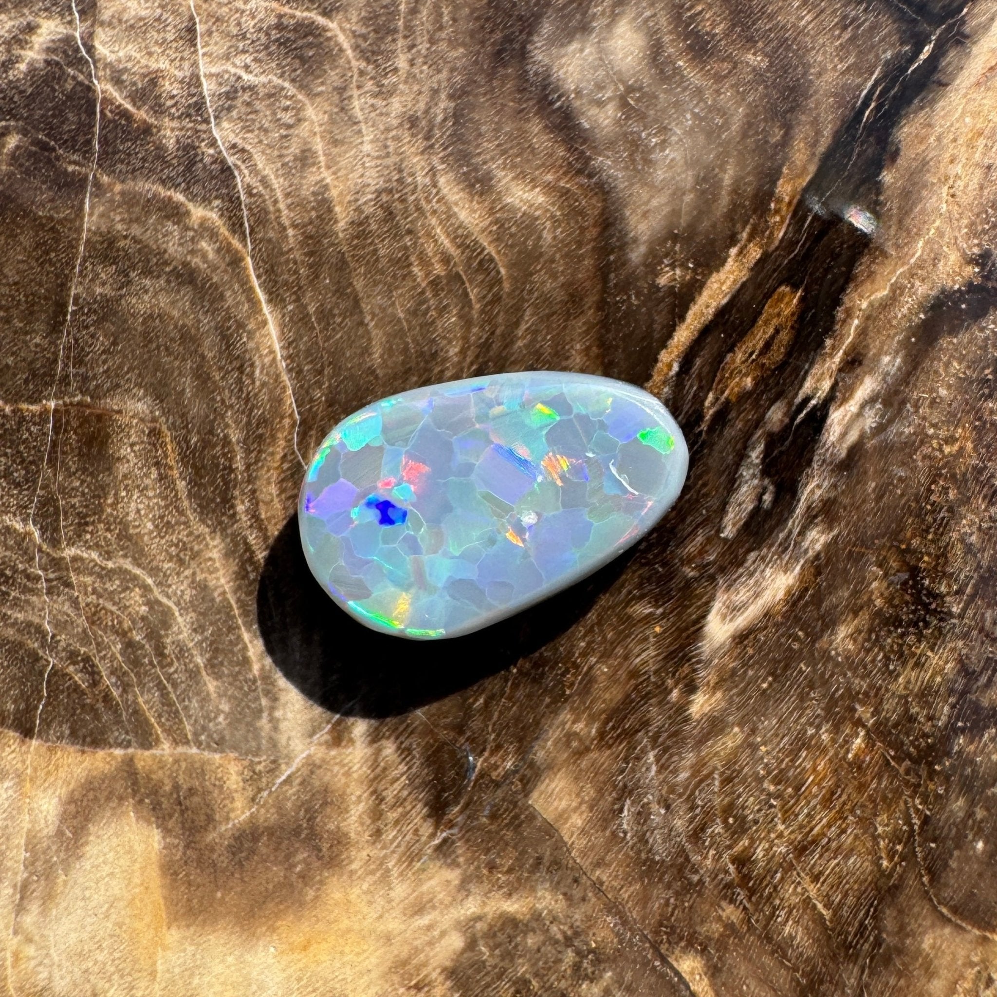 1.3ct Hand - cut Solid Lightning Ridge Semi Black Opal