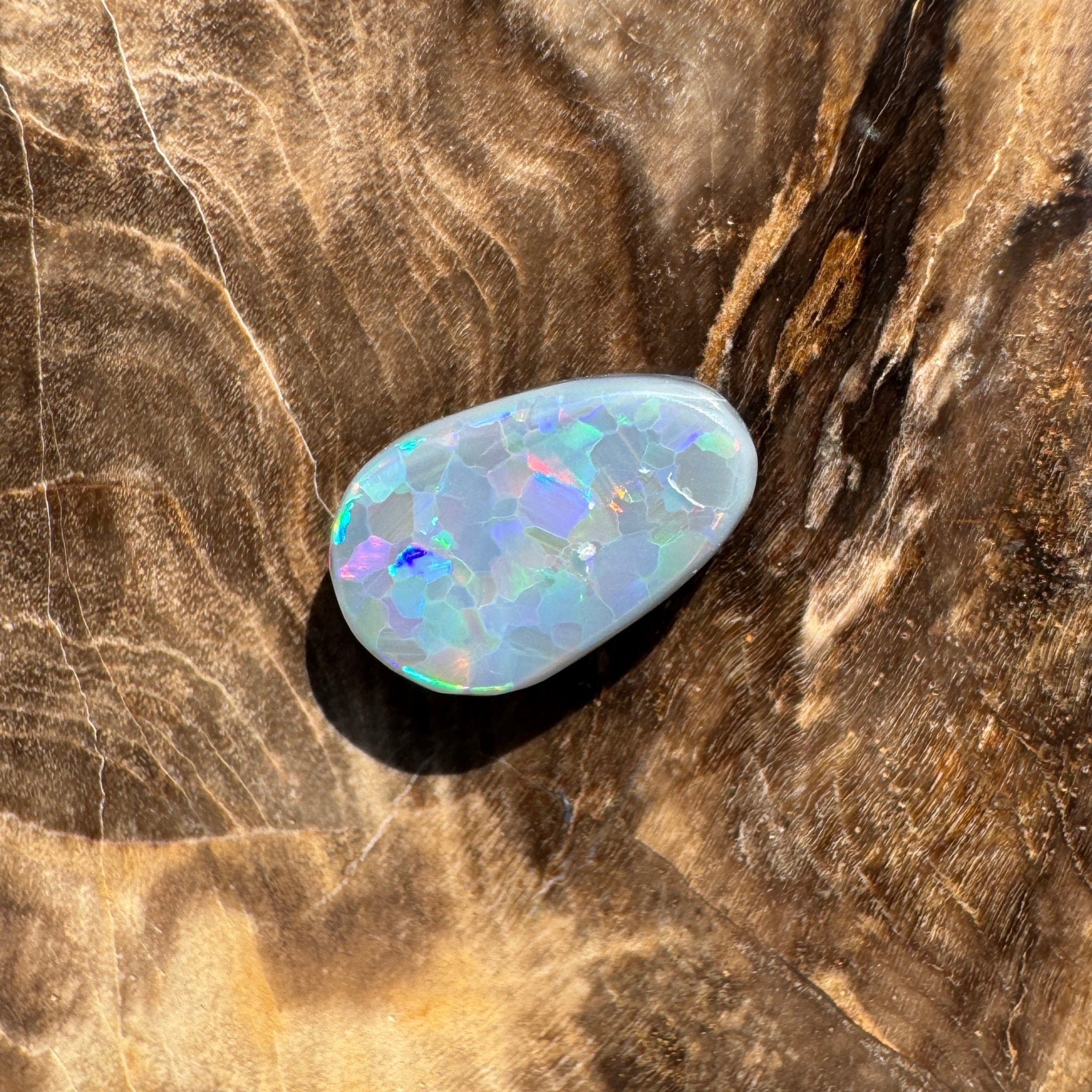1.3ct Hand - cut Solid Lightning Ridge Semi Black Opal