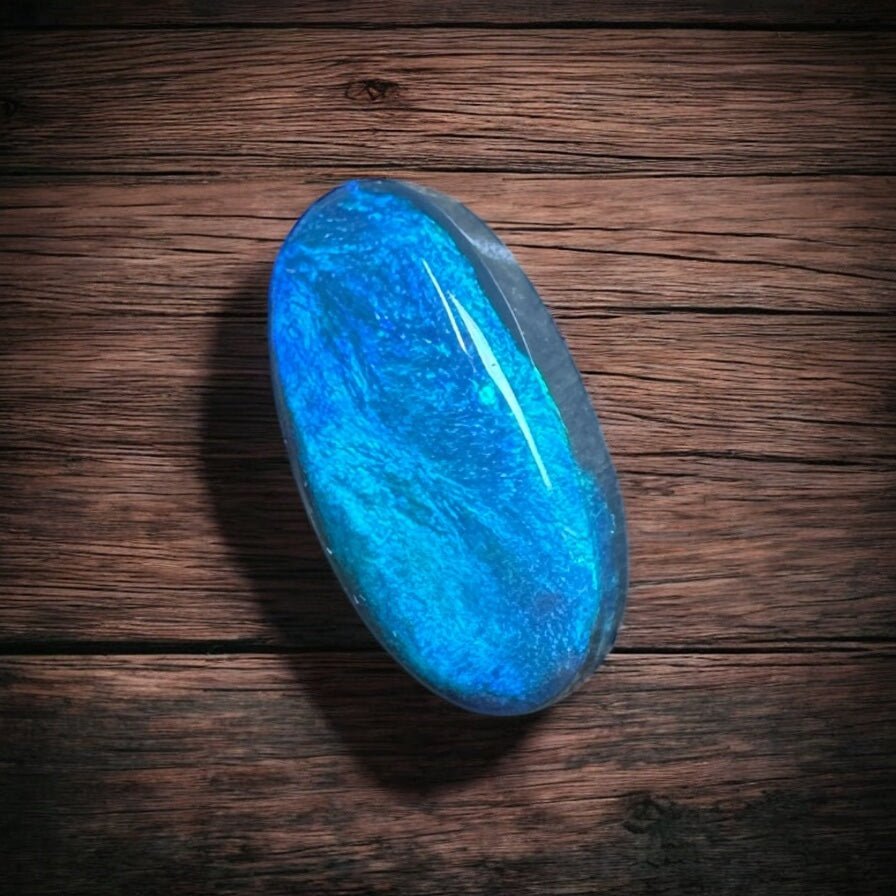 1.4ct Hand - cut Solid Lightning Ridge Black Opal