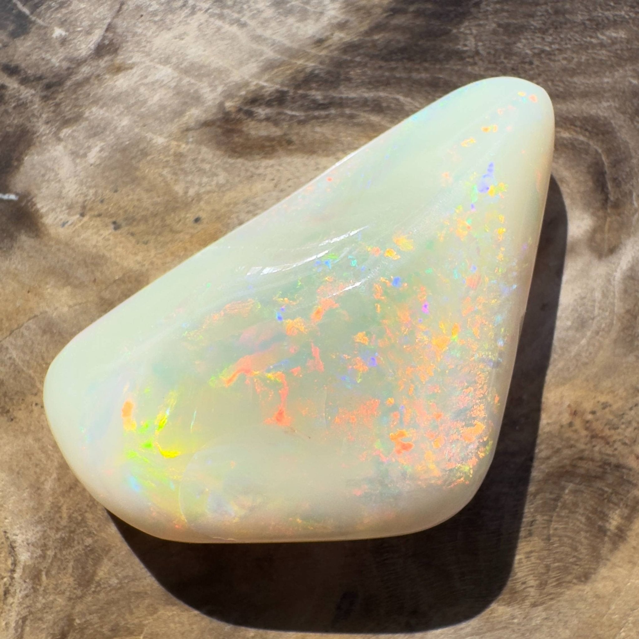 15.4ct Hand - cut Solid Australian Coober Pedy Opal