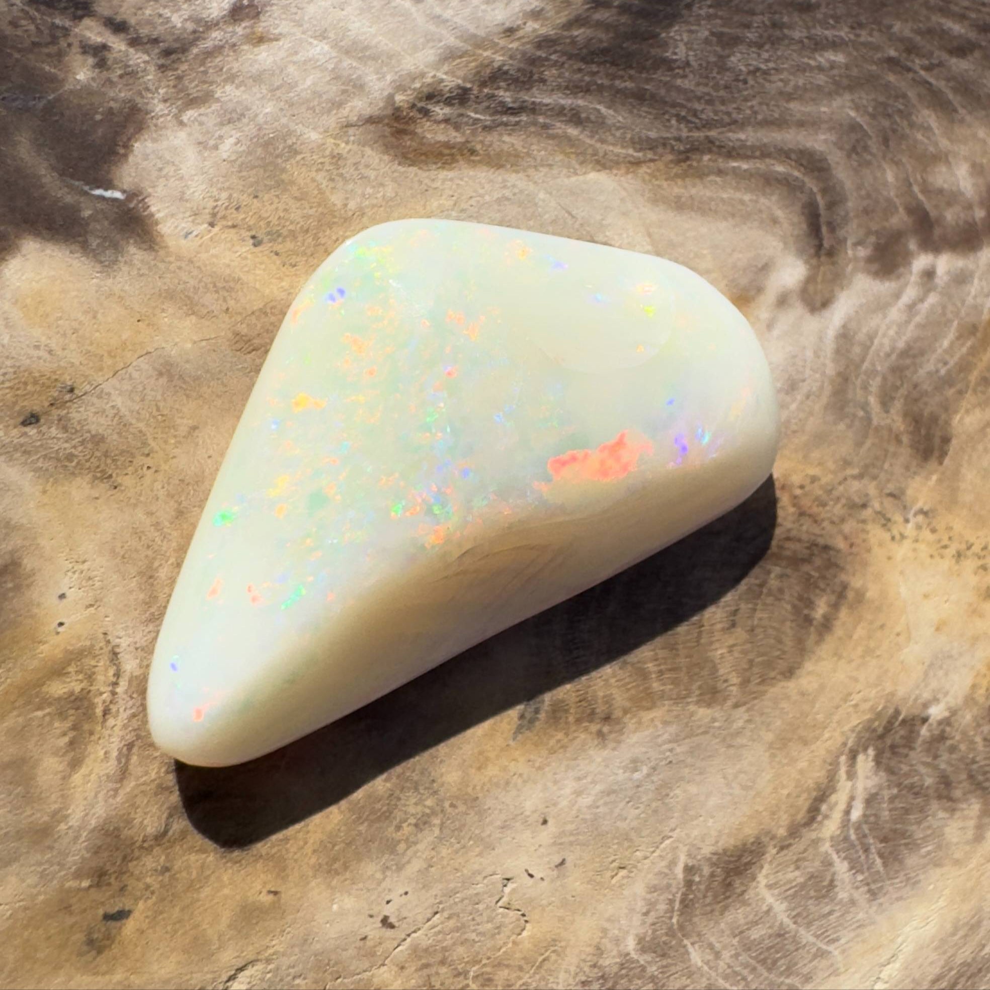 15.4ct Hand - cut Solid Australian Coober Pedy Opal