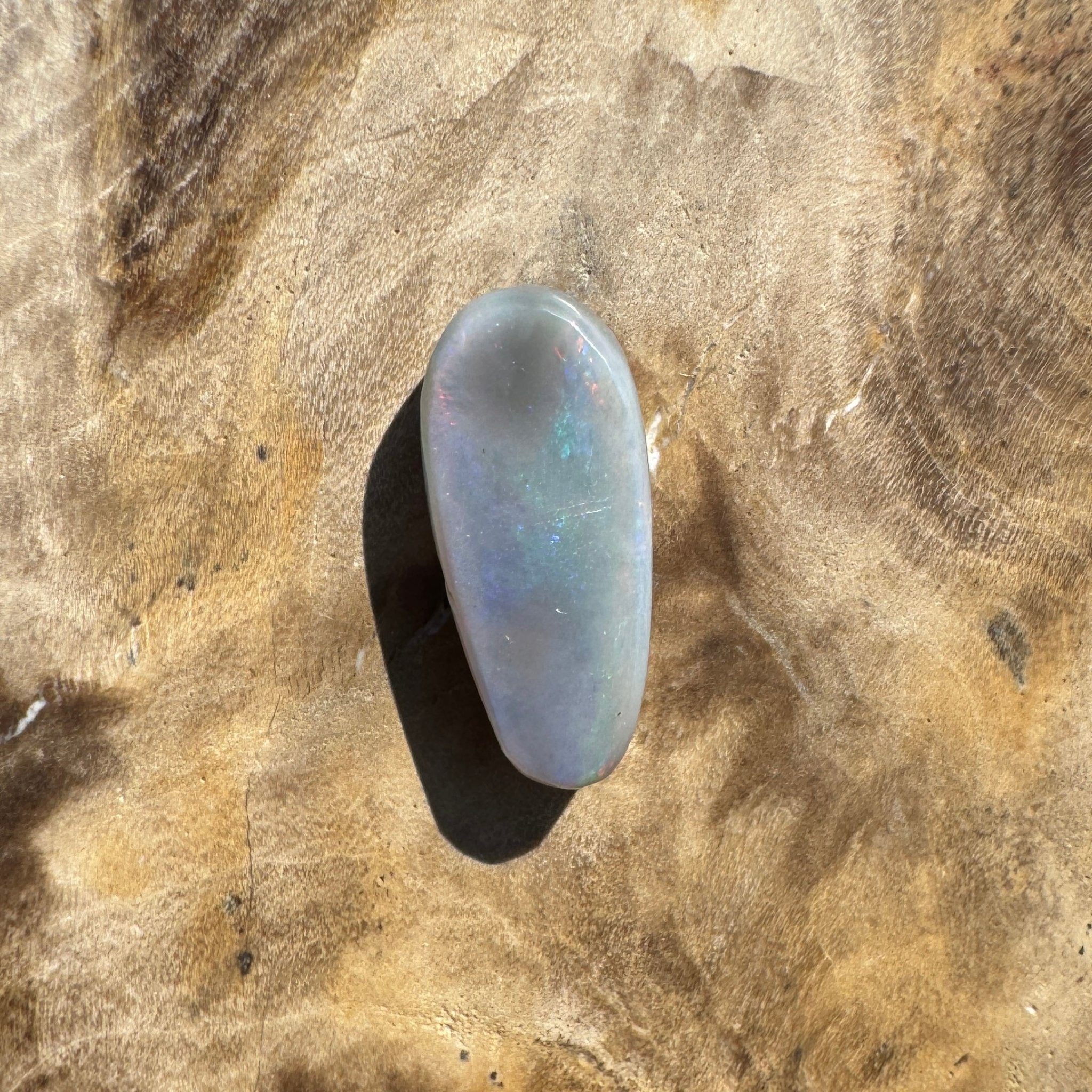 1.5ct Hand - cut Solid Lightning Ridge Semi Black Opal