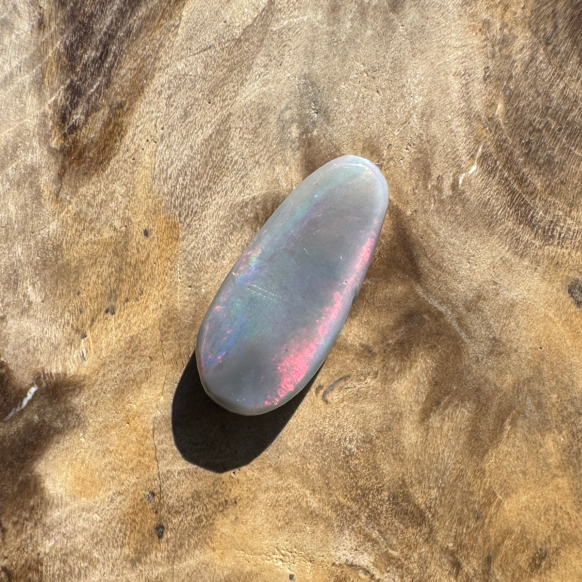 1.5ct Hand - cut Solid Lightning Ridge Semi Black Opal