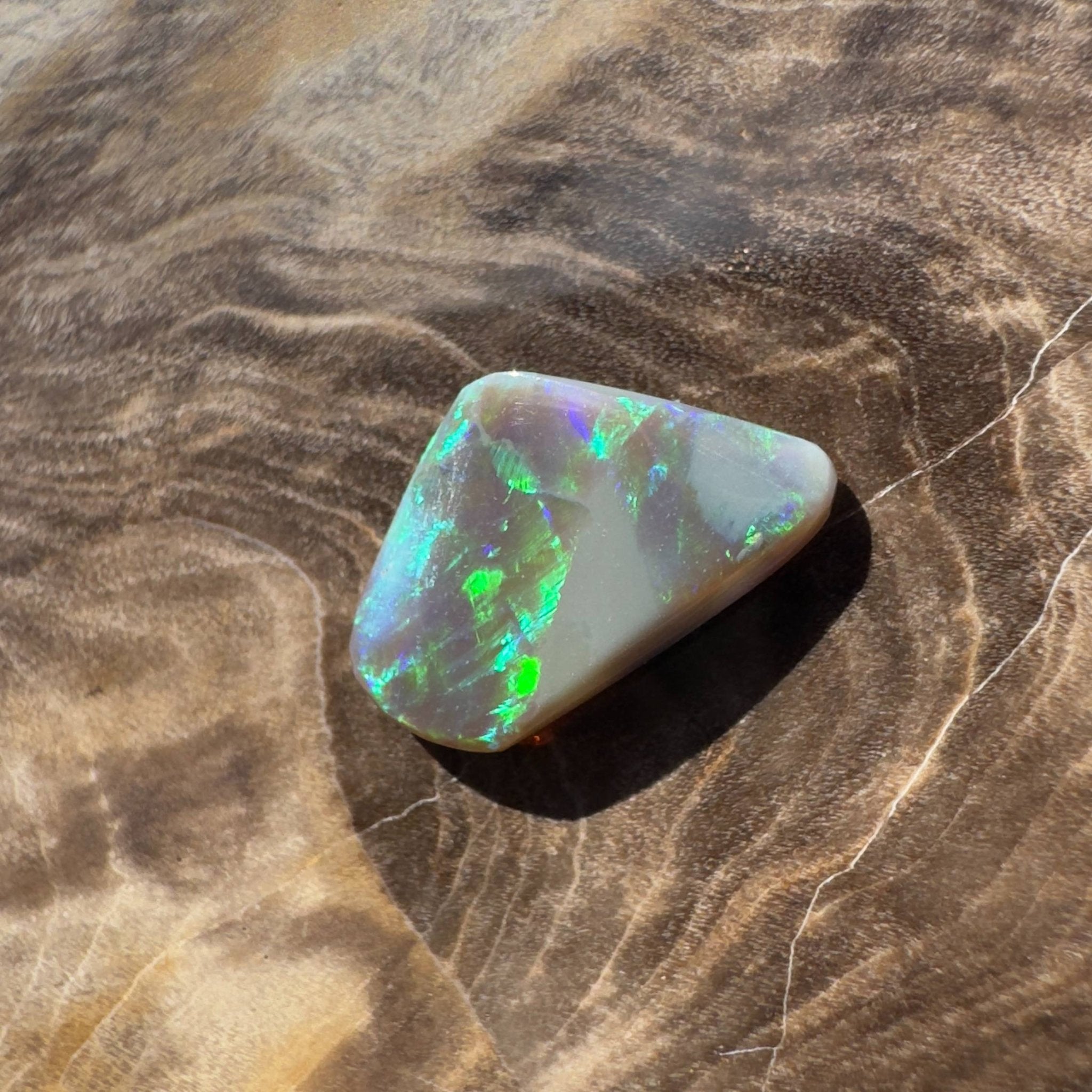 1.5ct Solid Hand - cut Lightning Ridge Semi Black Opal