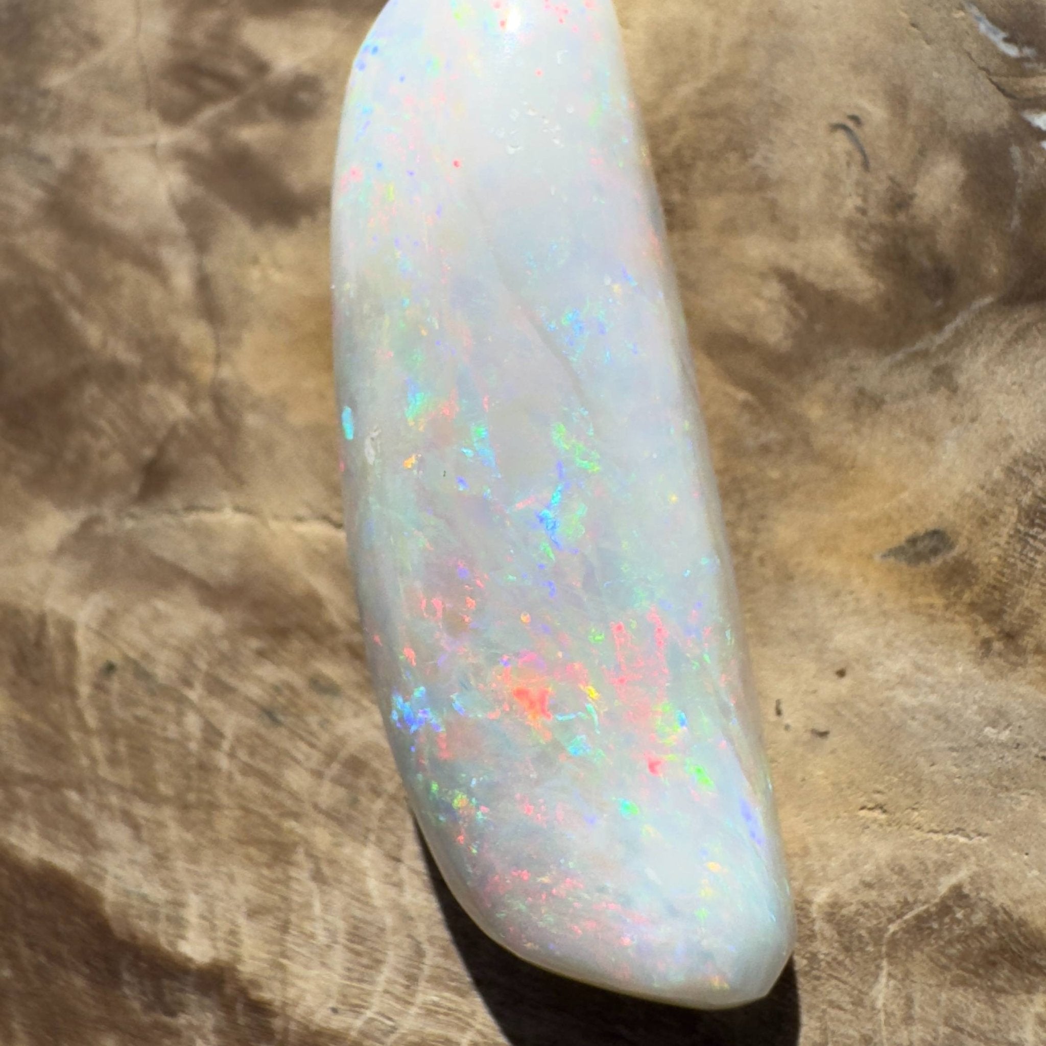 16.9ct Hand - cut Solid Australian Coober Pedy Opal