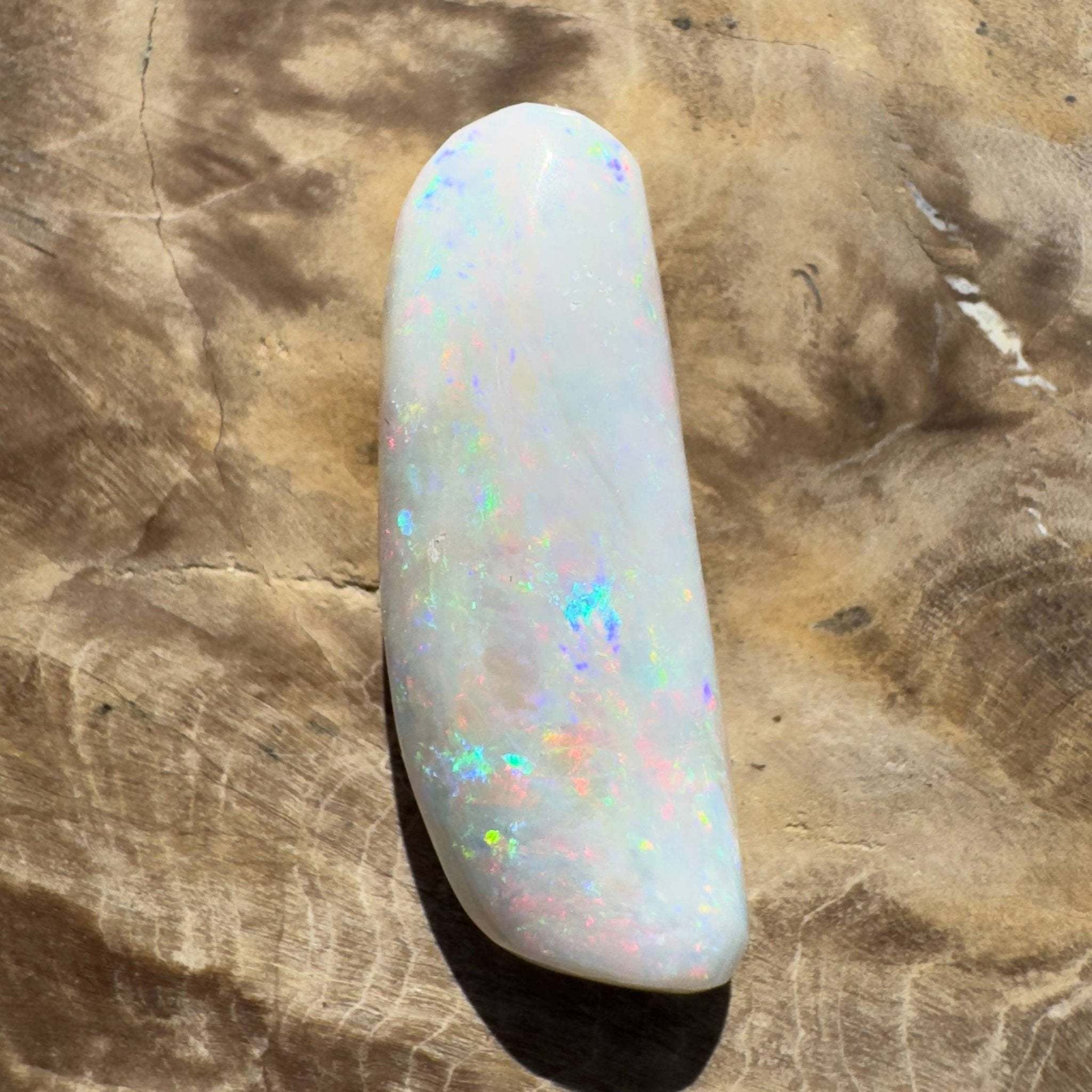 16.9ct Hand - cut Solid Australian Coober Pedy Opal