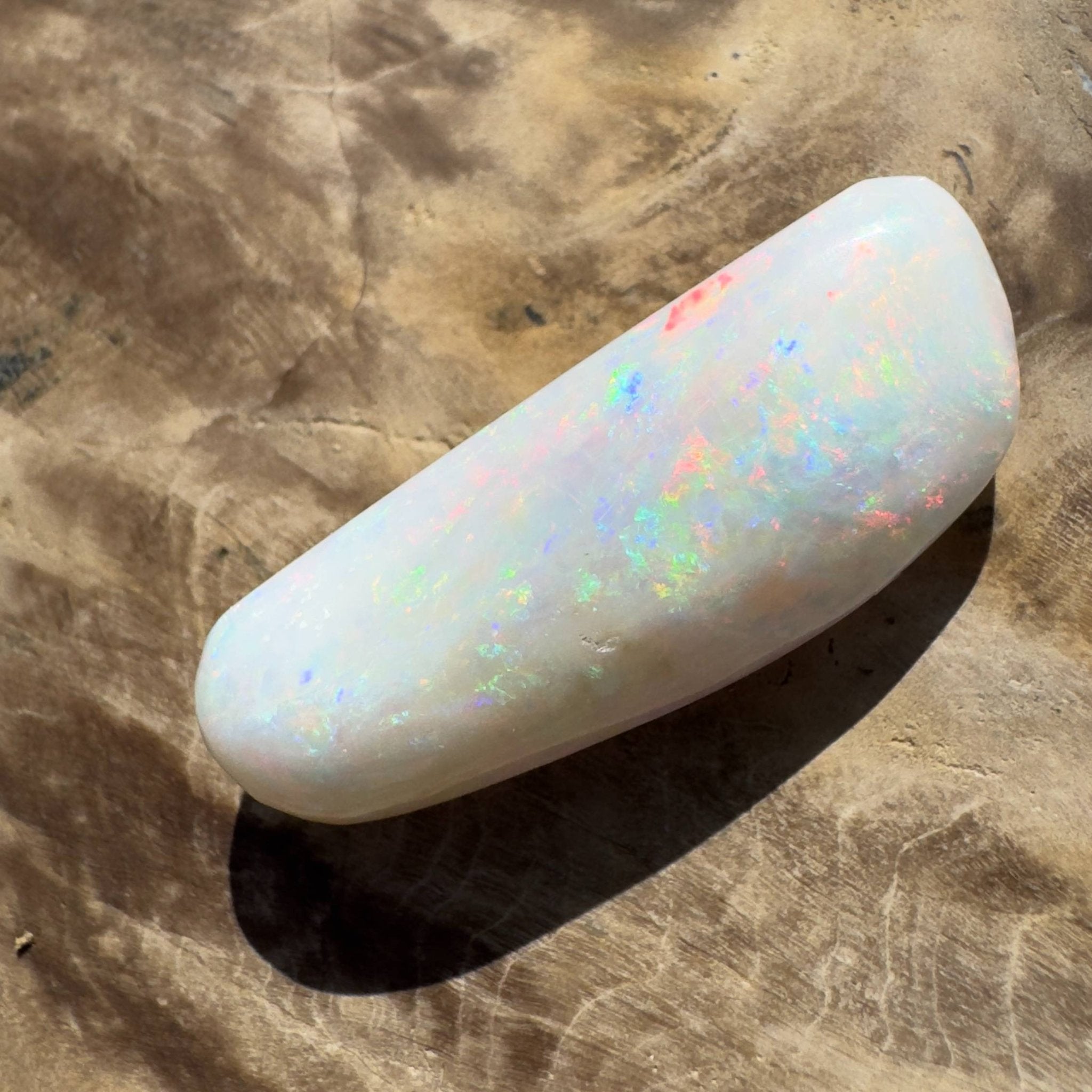 16.9ct Hand - cut Solid Australian Coober Pedy Opal