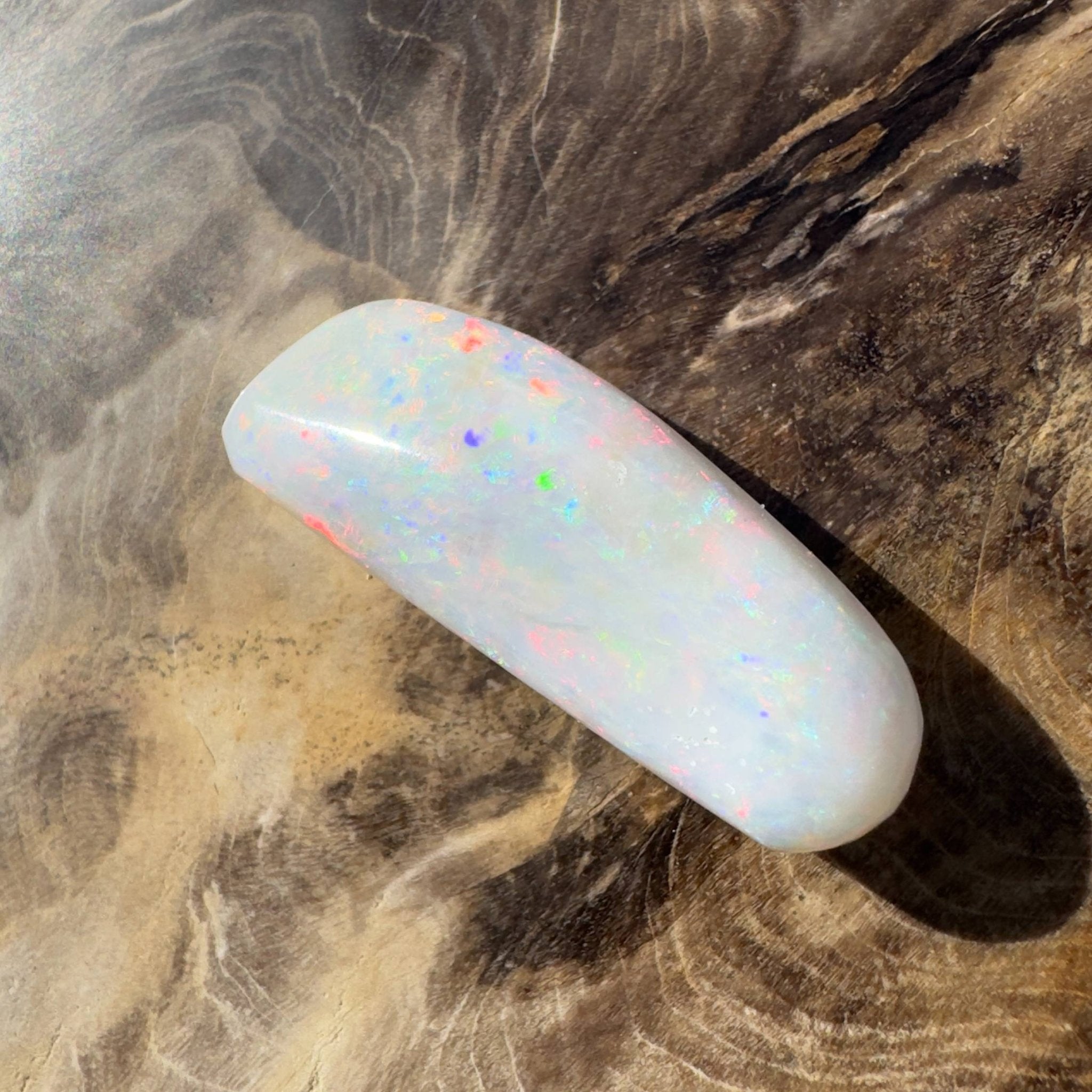 16.9ct Hand - cut Solid Australian Coober Pedy Opal