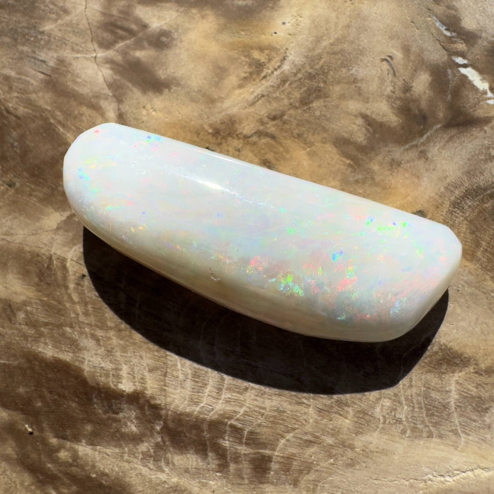 16.9ct Hand - cut Solid Australian Coober Pedy Opal