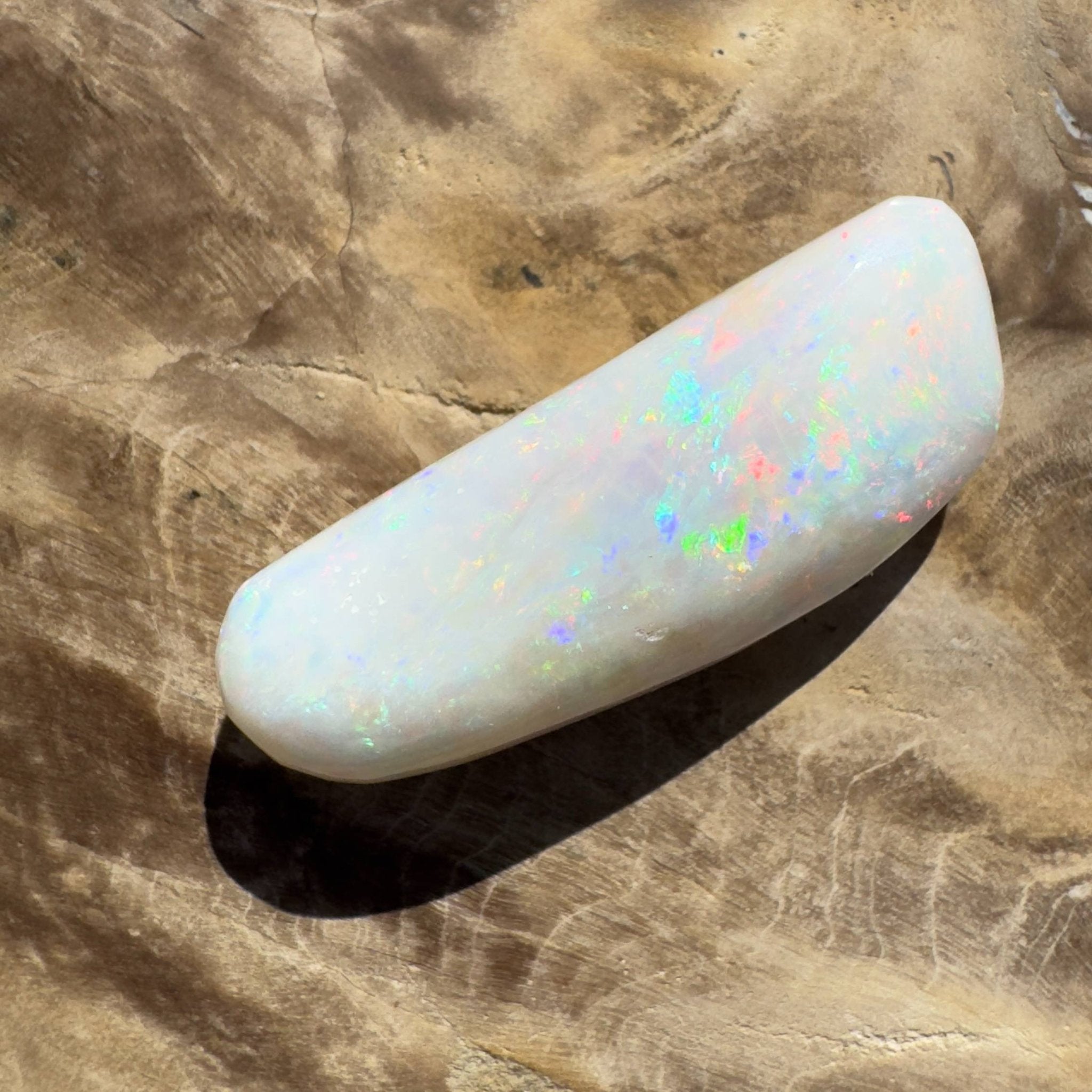 16.9ct Hand - cut Solid Australian Coober Pedy Opal