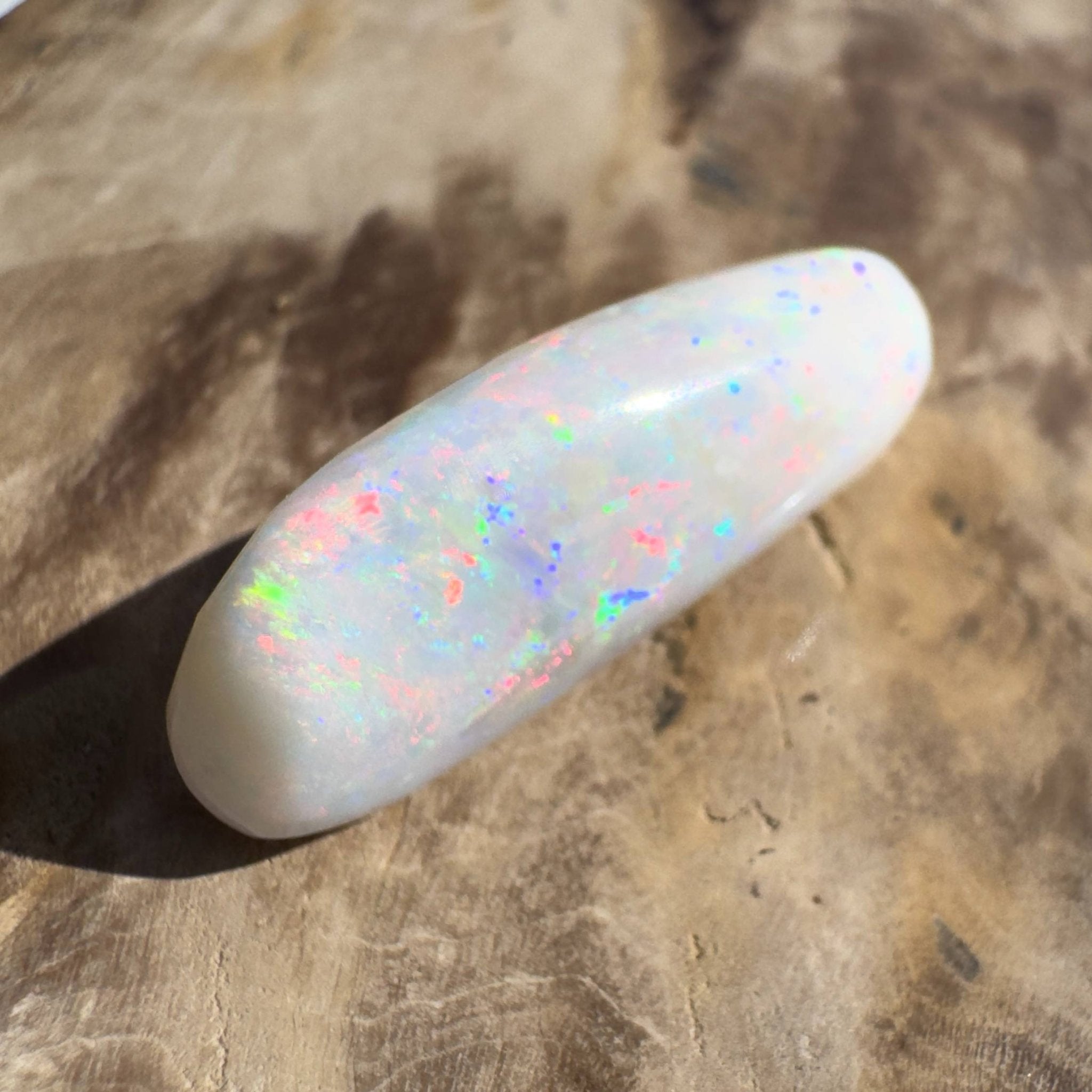 16.9ct Hand - cut Solid Australian Coober Pedy Opal