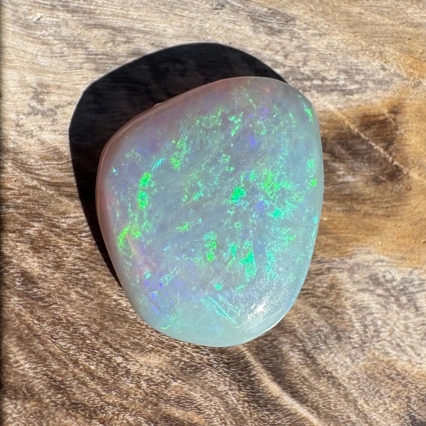 1.6ct Hand - Cut Solid Lightning Ridge Opal