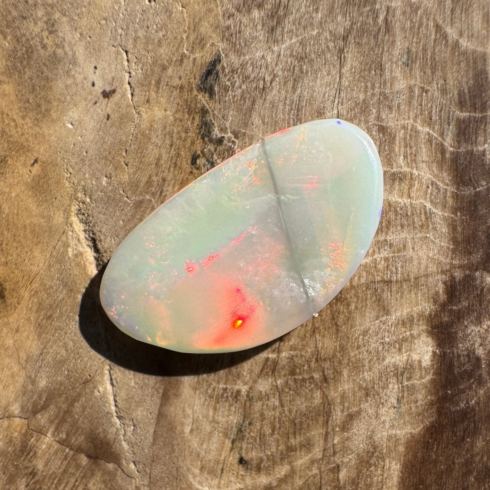 1.6ct Hand - cut Solid Lightning Ridge Opal