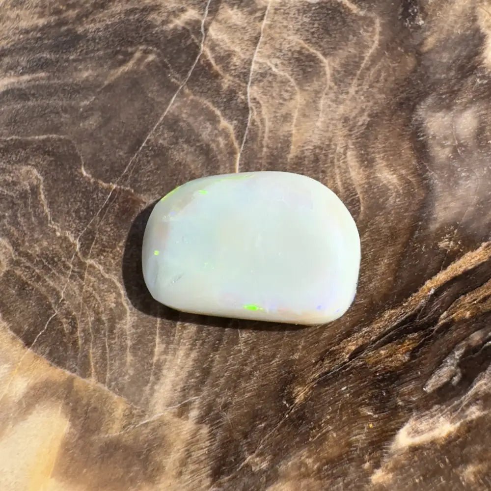 1.6ct Hand - Cut Solid Lightning Ridge Semi Black Opal
