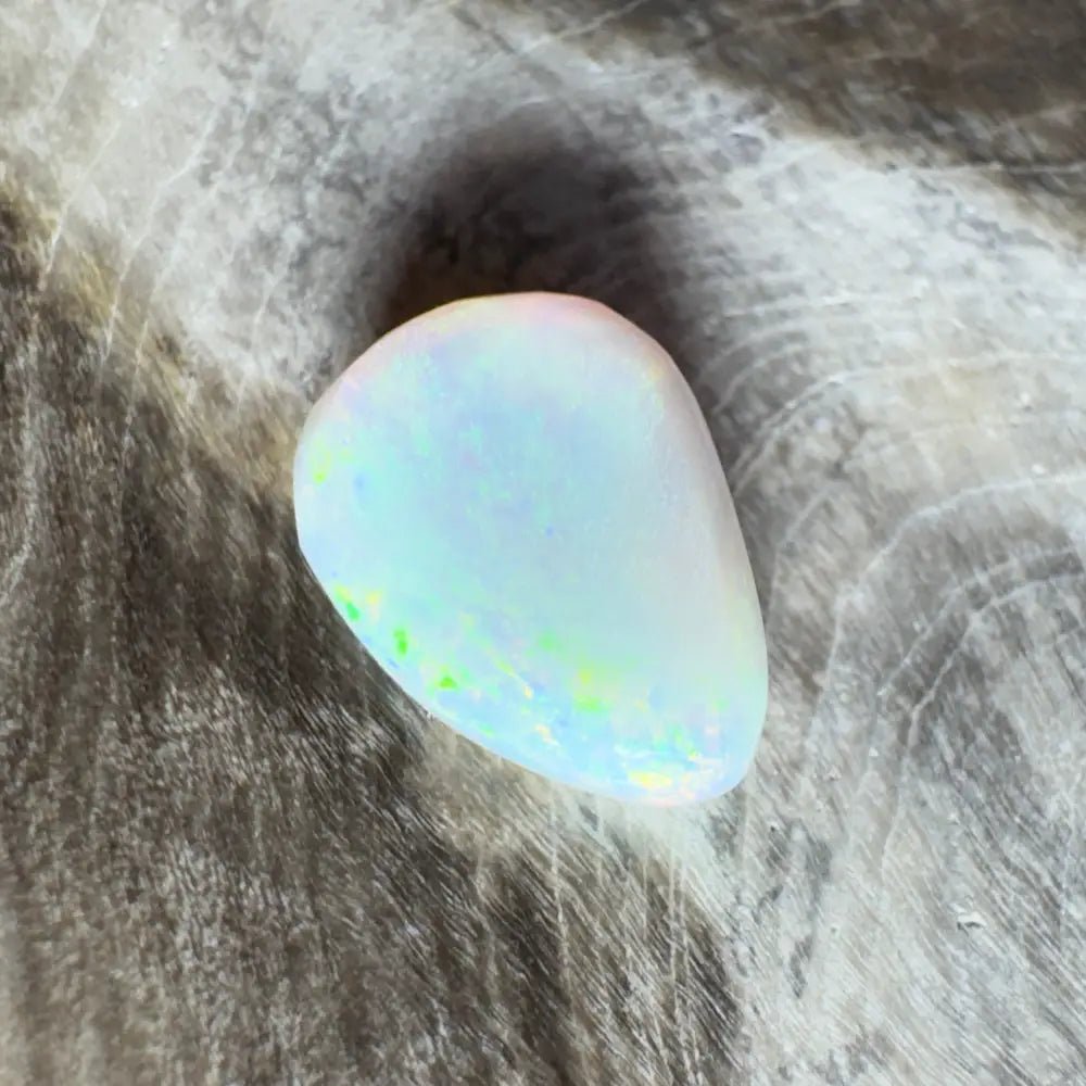 1.7ct Coober Pedy Opal Solid Hand - Cut
