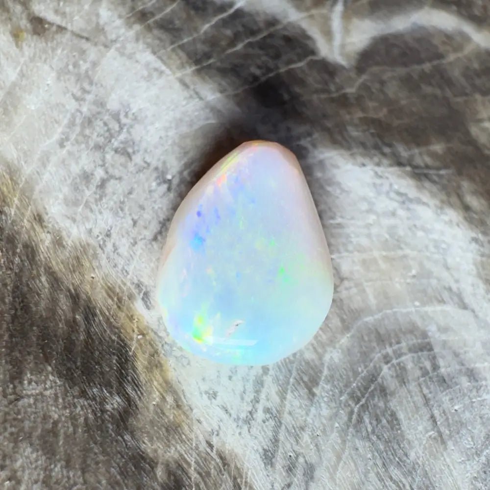 1.7ct Coober Pedy Opal Solid Hand - Cut