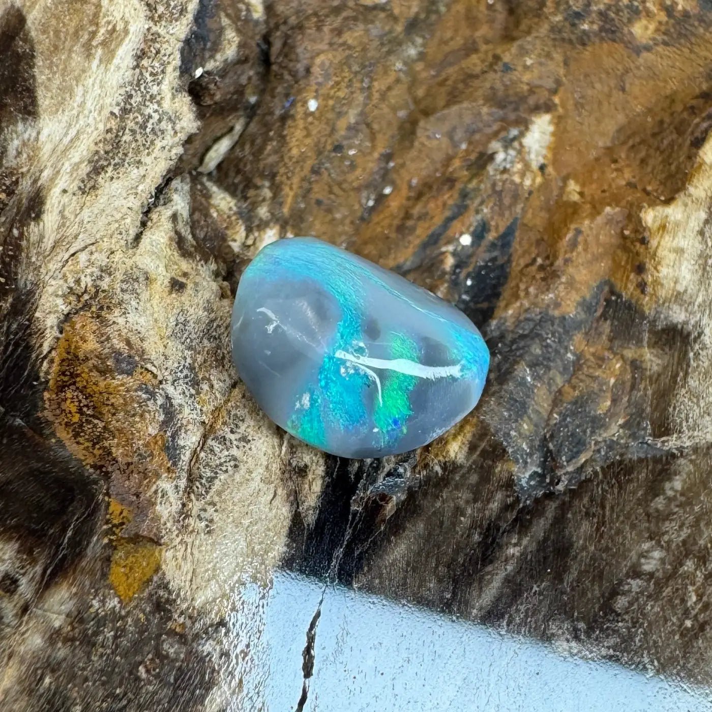 1.7ct Hand - Cut Solid Lightning Ridge Semi Black Opal