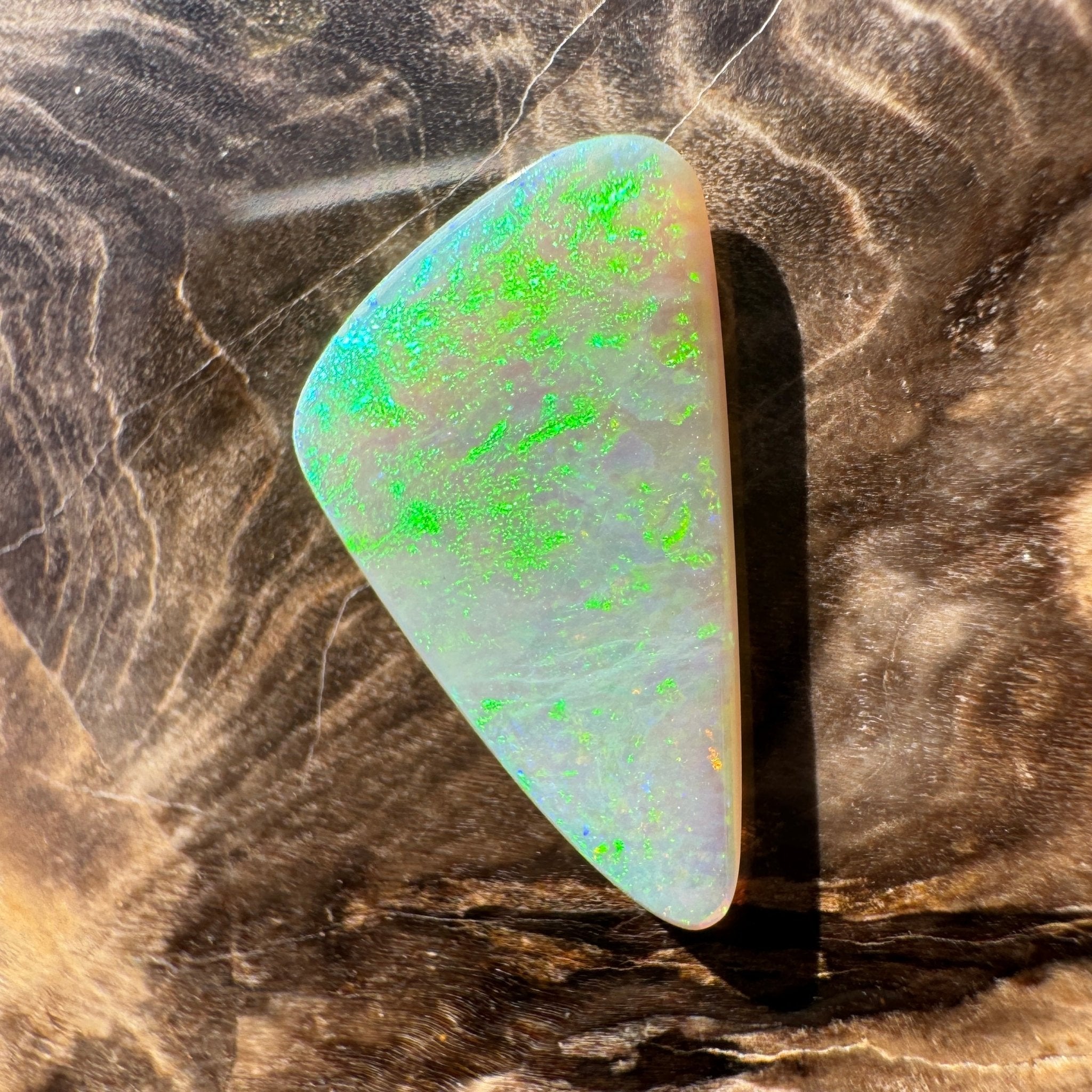 1.7ct Hand - cut Solid Lightning Ridge Semi Black Opal