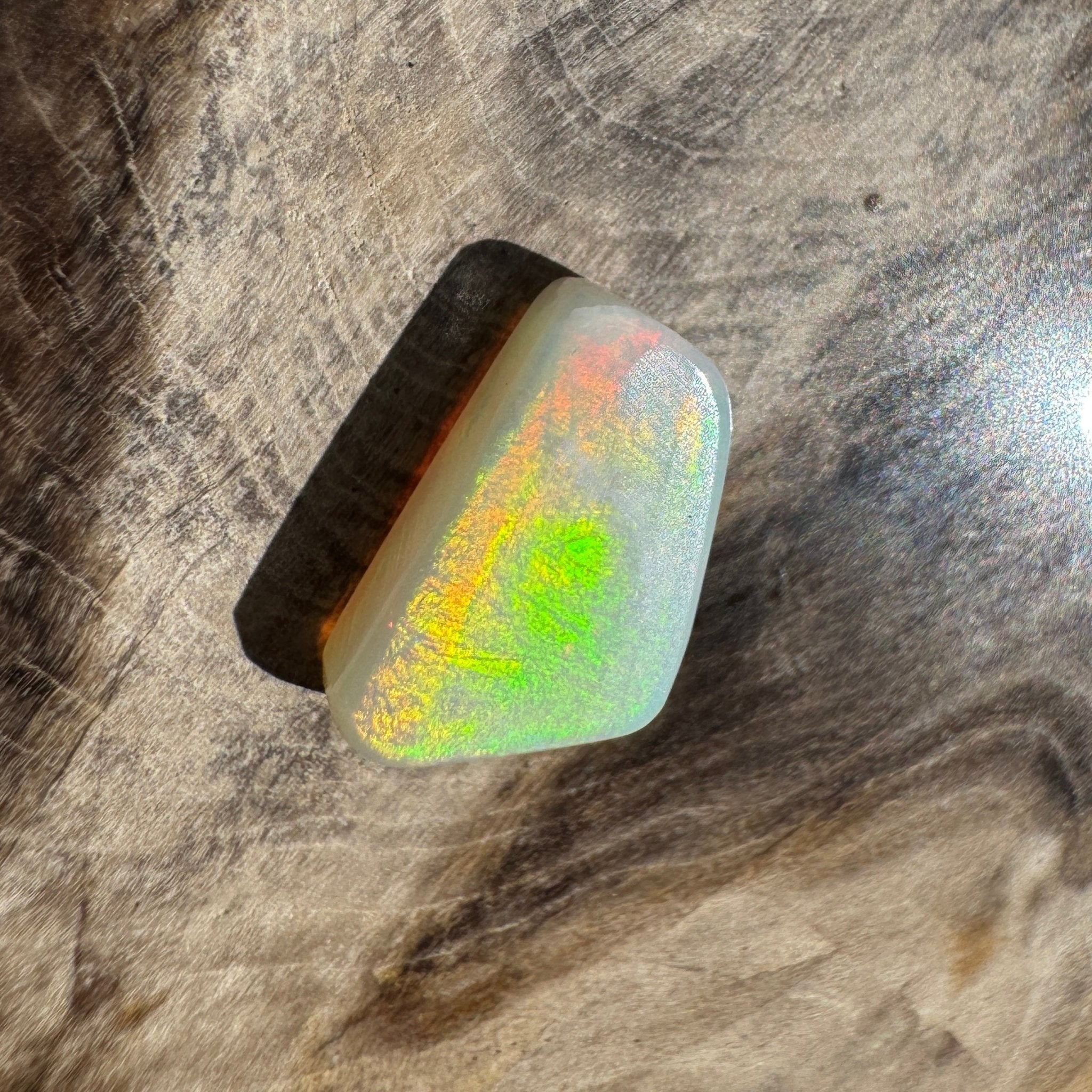 1.8ct Coober Pedy Opal | Solid Australian Opal | Hand-Cut