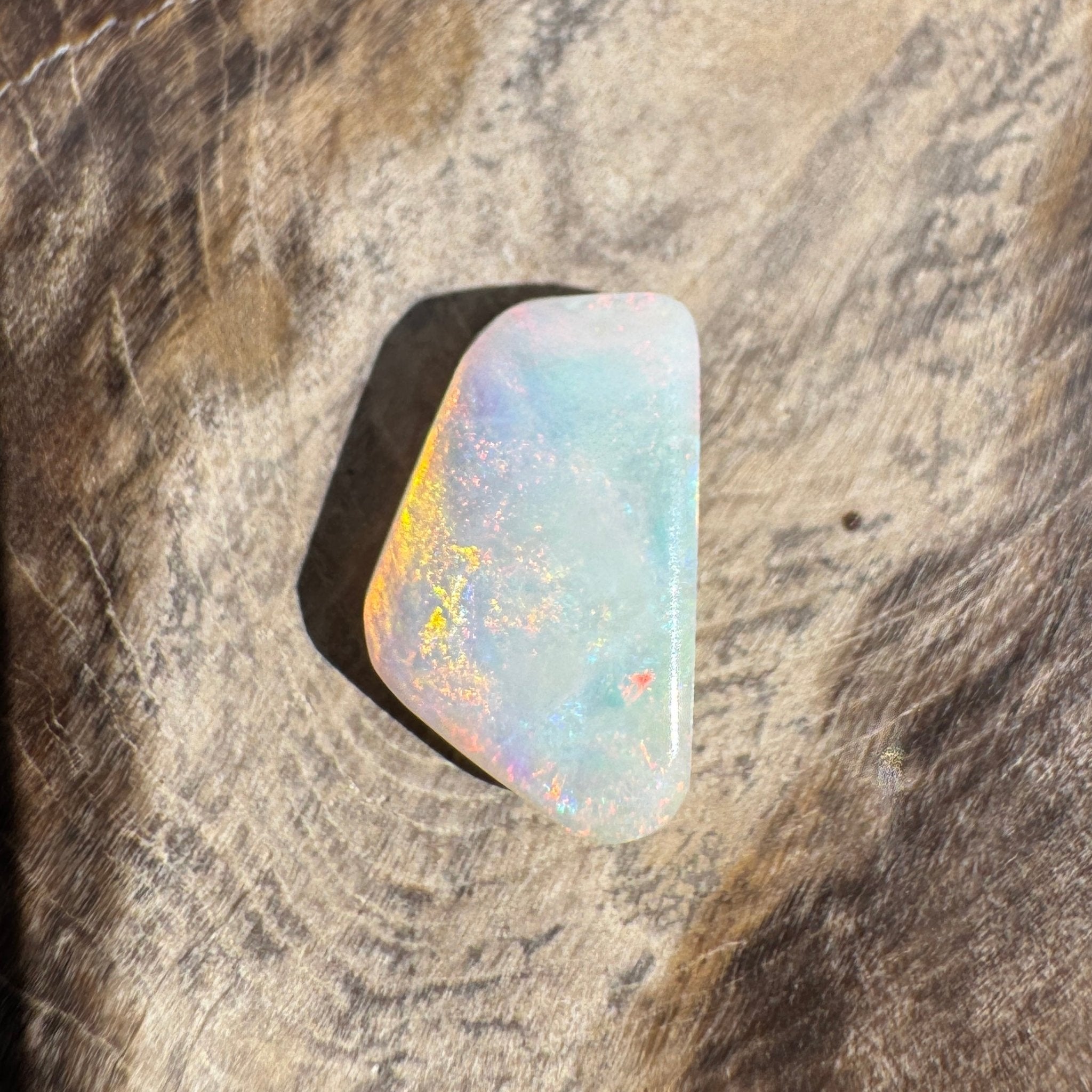 1.8ct Coober Pedy Opal | Solid Australian Opal | Hand-Cut