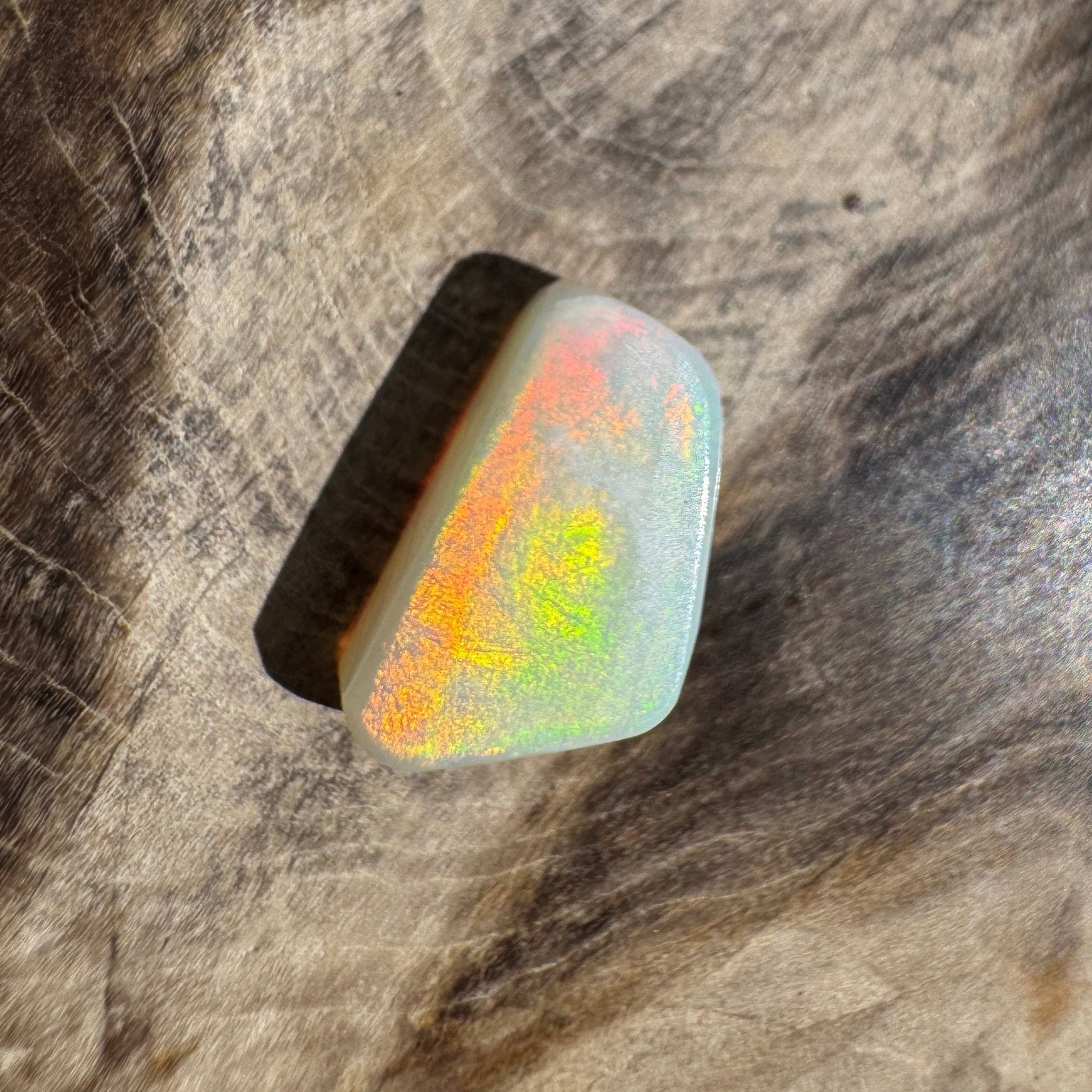 1.8ct Coober Pedy Opal | Solid Australian Opal | Hand-Cut