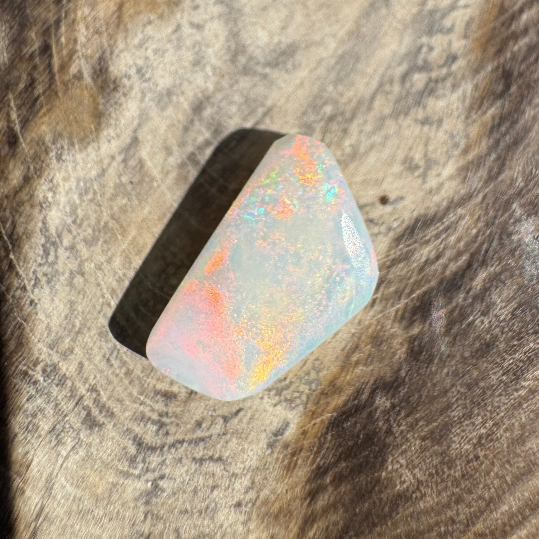 1.8ct Coober Pedy Opal | Solid Australian Opal | Hand-Cut