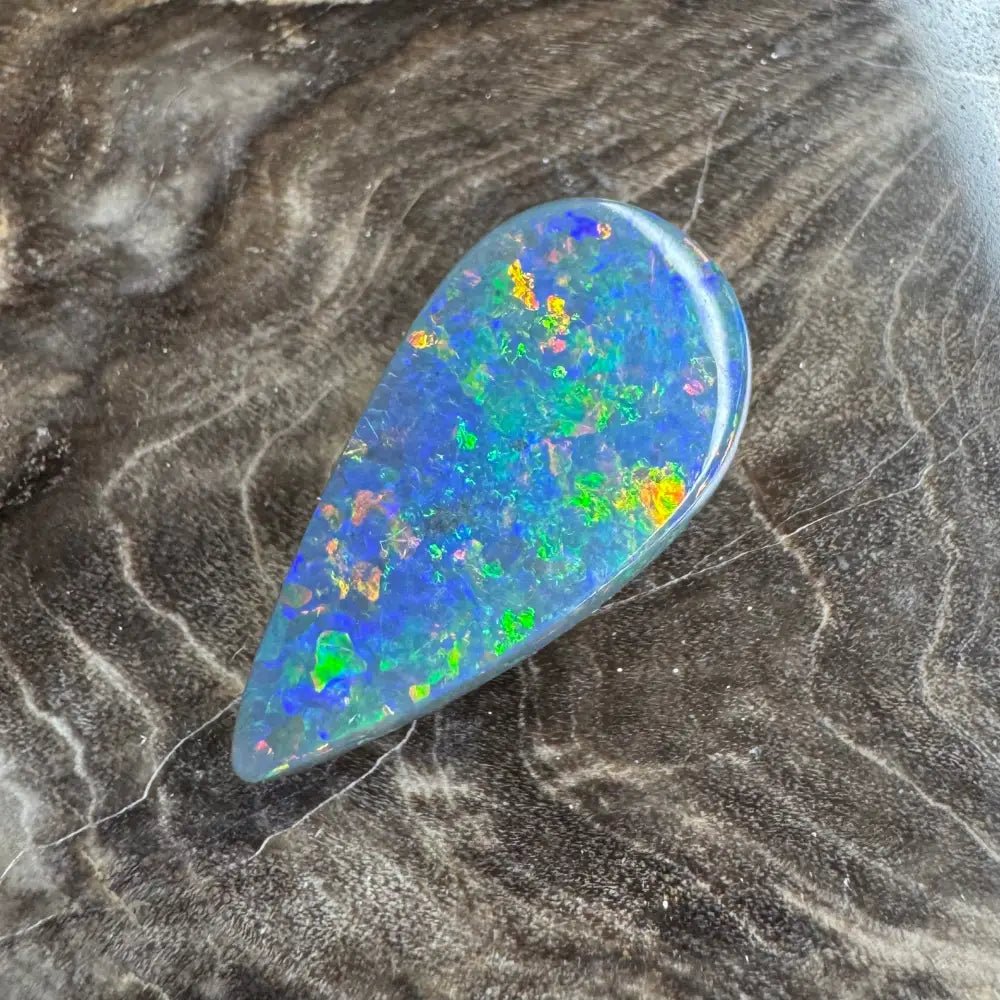 1.9carat Hand - Cut Solid Lightning Ridge Semi Black Opal