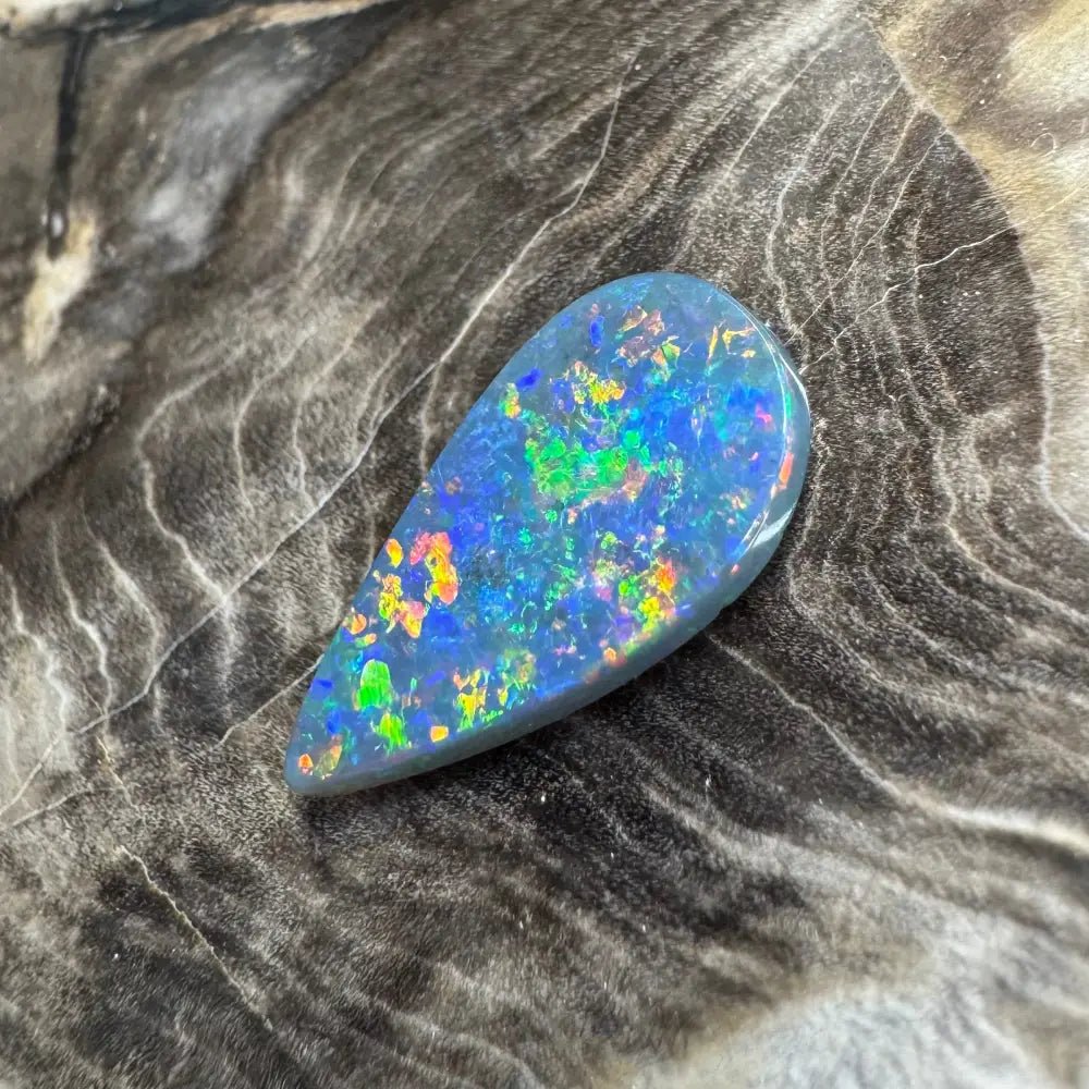 1.9carat Hand - Cut Solid Lightning Ridge Semi Black Opal