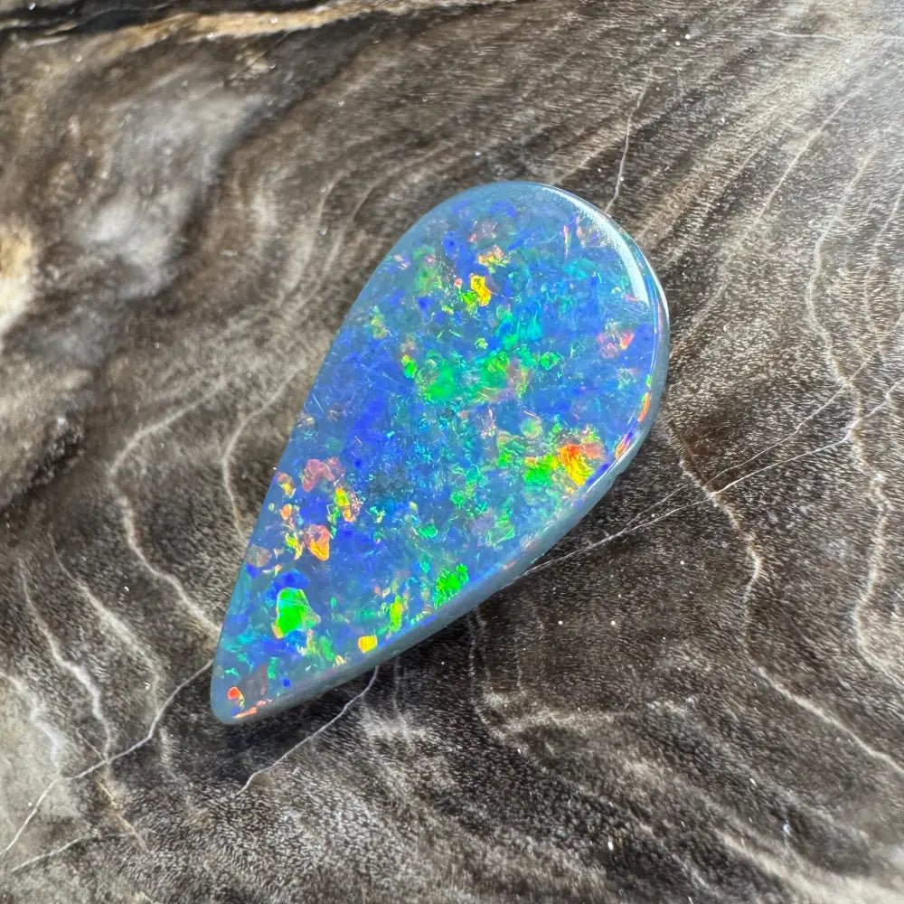 1.9carat Hand - Cut Solid Lightning Ridge Semi Black Opal