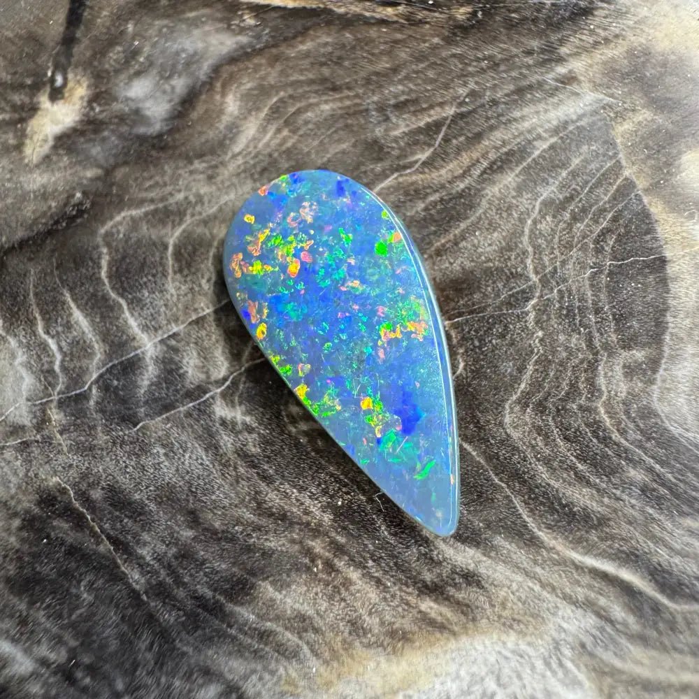 1.9carat Hand - Cut Solid Lightning Ridge Semi Black Opal