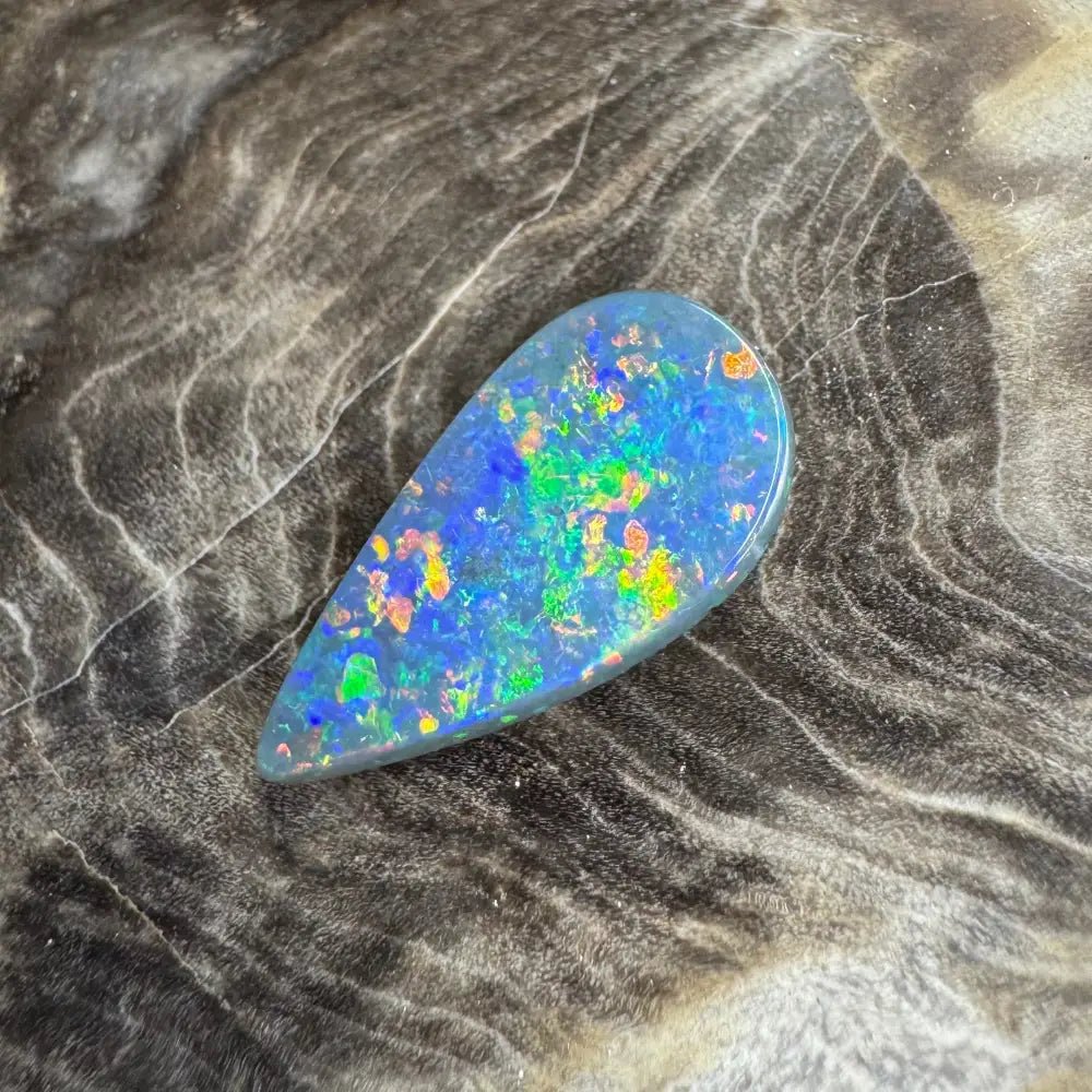 1.9carat Hand - Cut Solid Lightning Ridge Semi Black Opal