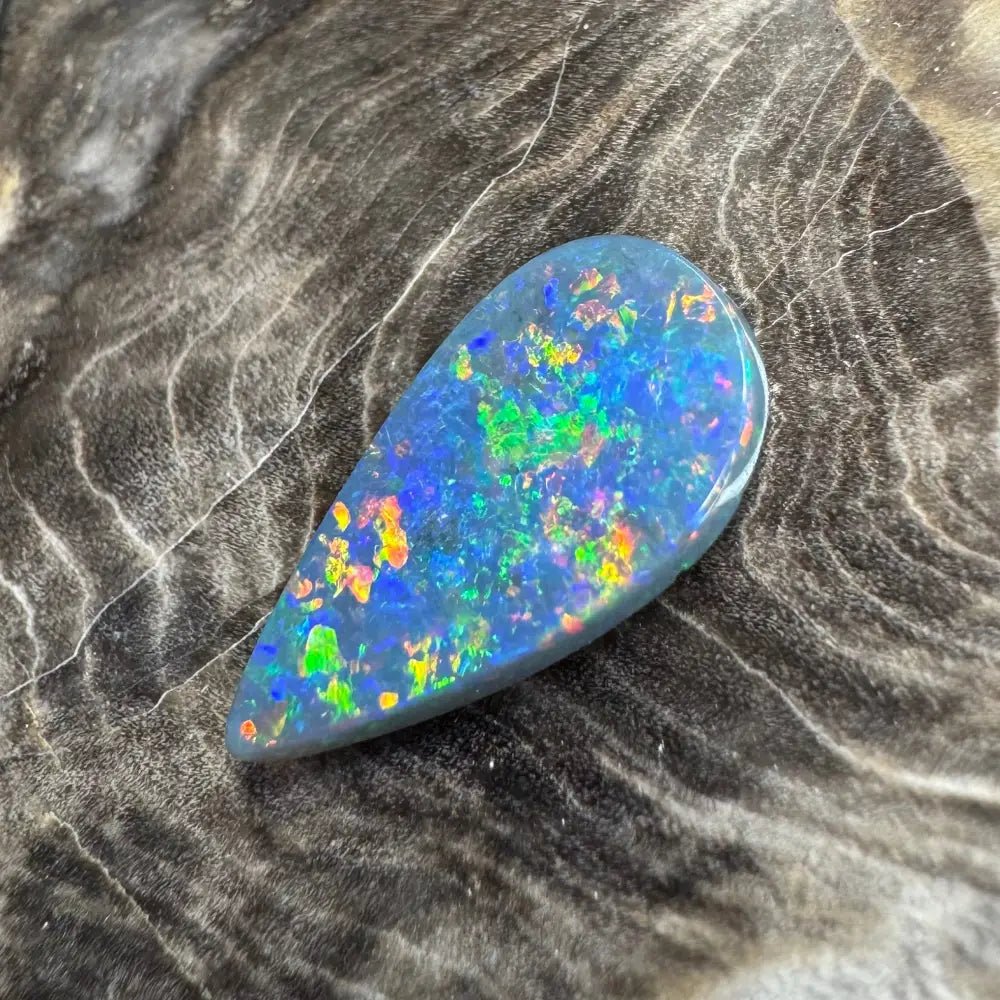 1.9carat Hand - Cut Solid Lightning Ridge Semi Black Opal