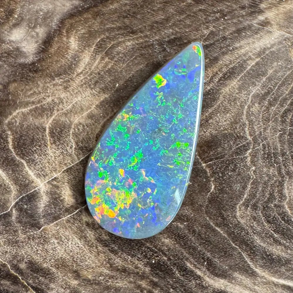 1.9carat Hand - Cut Solid Lightning Ridge Semi Black Opal