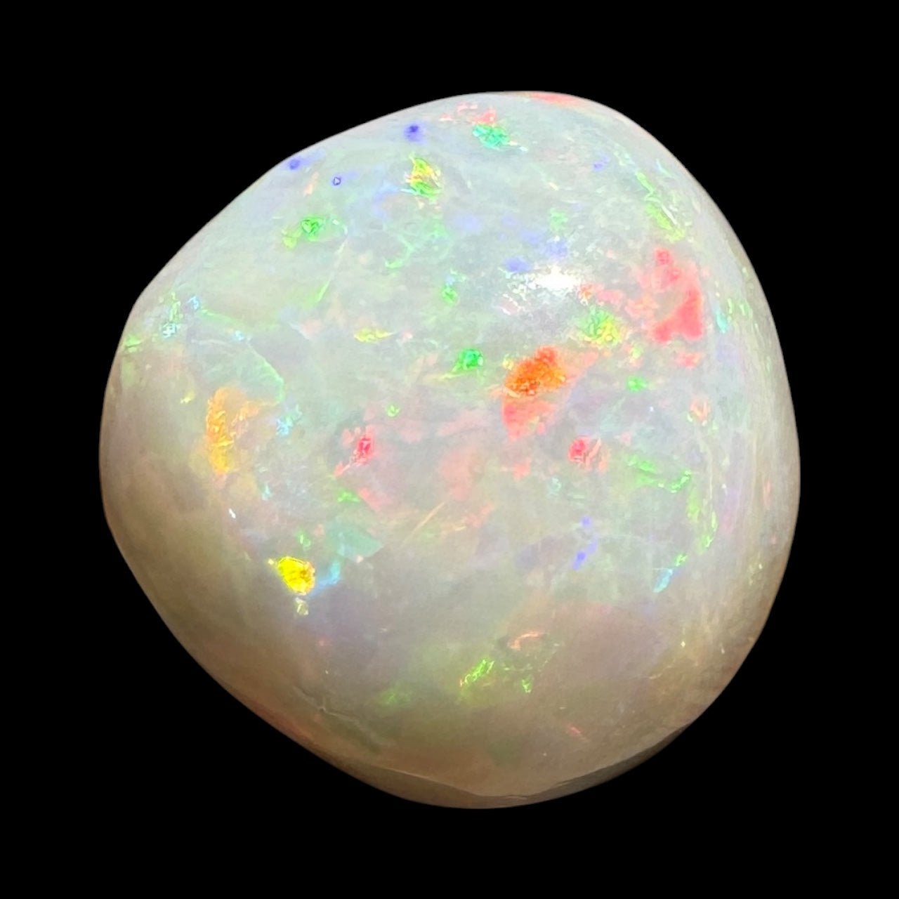 1.9ct Hand - cut Solid Lightning Ridge Opal